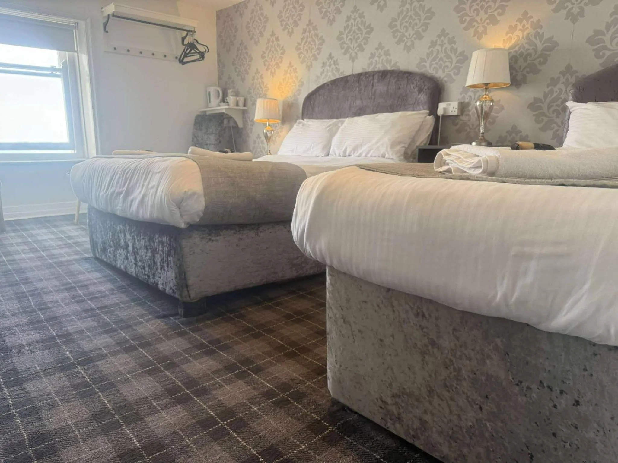 Bedroom, Bed in The Jubilee Hotel East - with NEWLY REFURBISHED SPA FACILITIES - GAMESPIT - AND SMOKEHOUSE