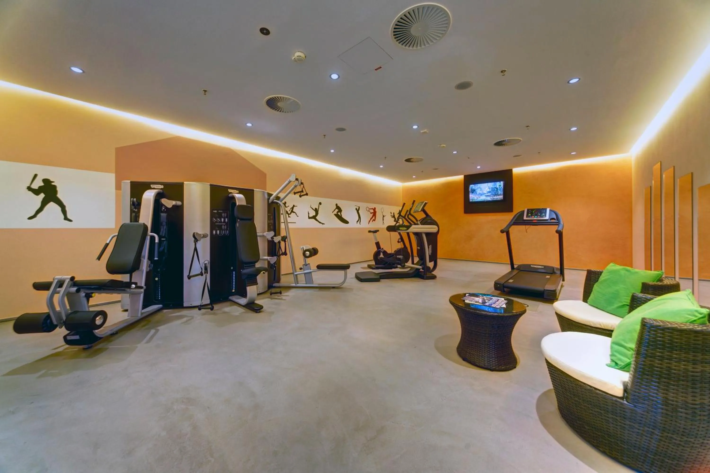 Fitness centre/facilities in Hanse Hotel Attendorn