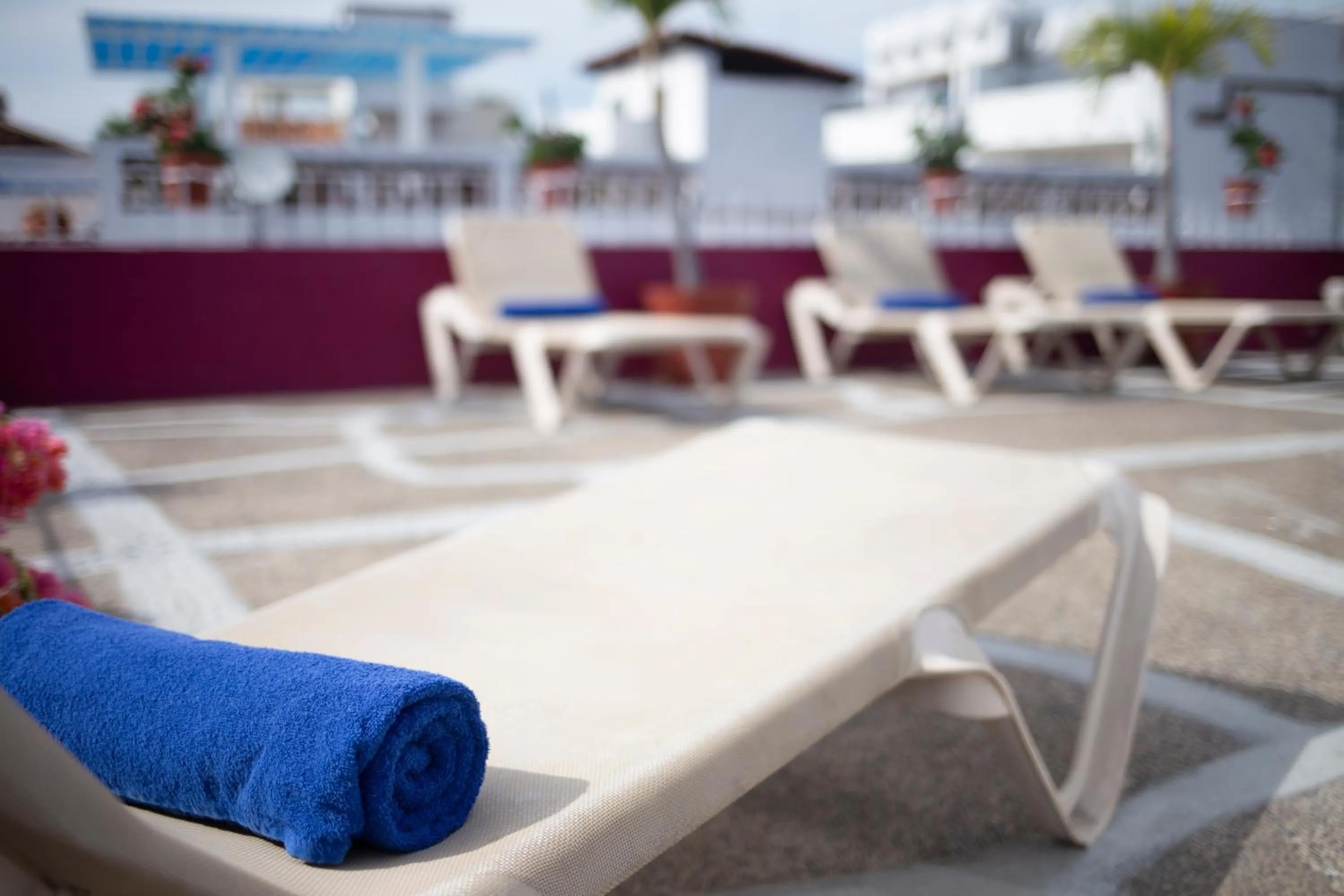 Property building in Suites Plaza del Rio - Family Hotel Malecón Centro