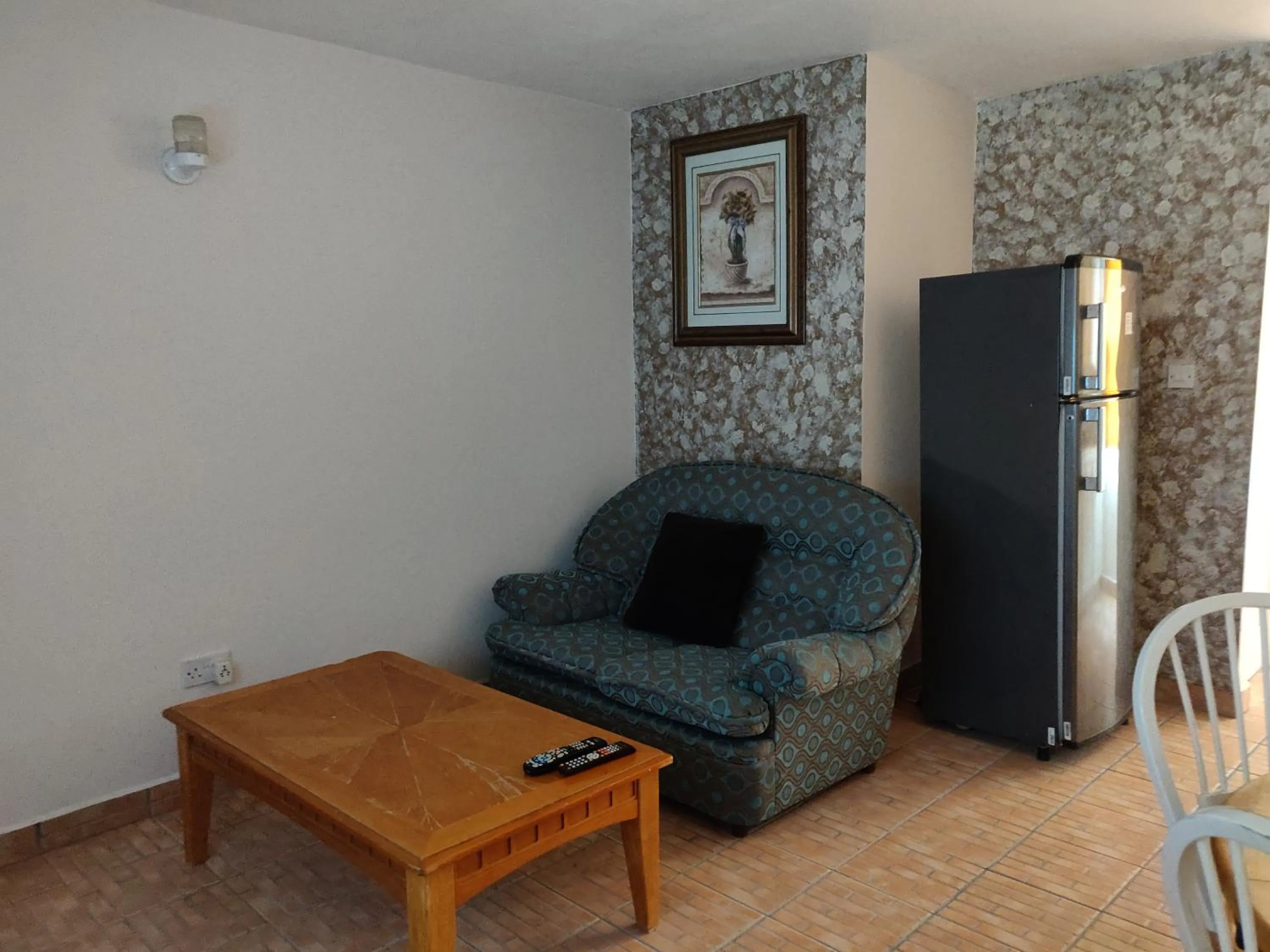 Living room in Cool Running Apartments