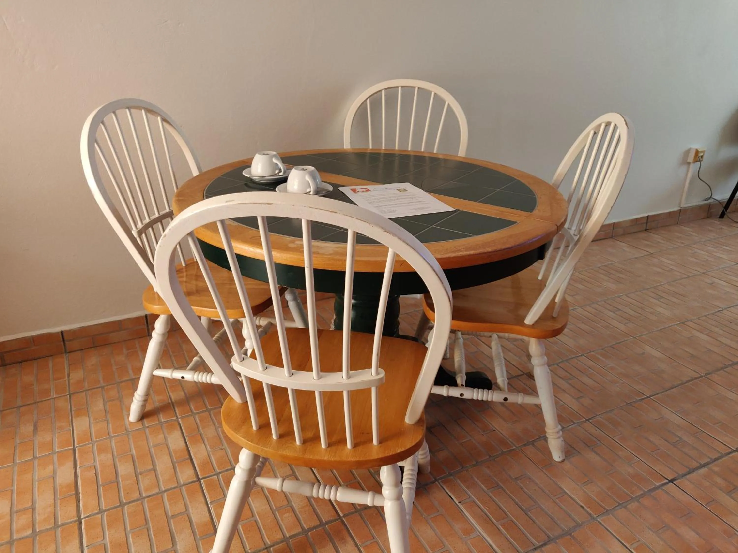 Dining area in Cool Running Apartments