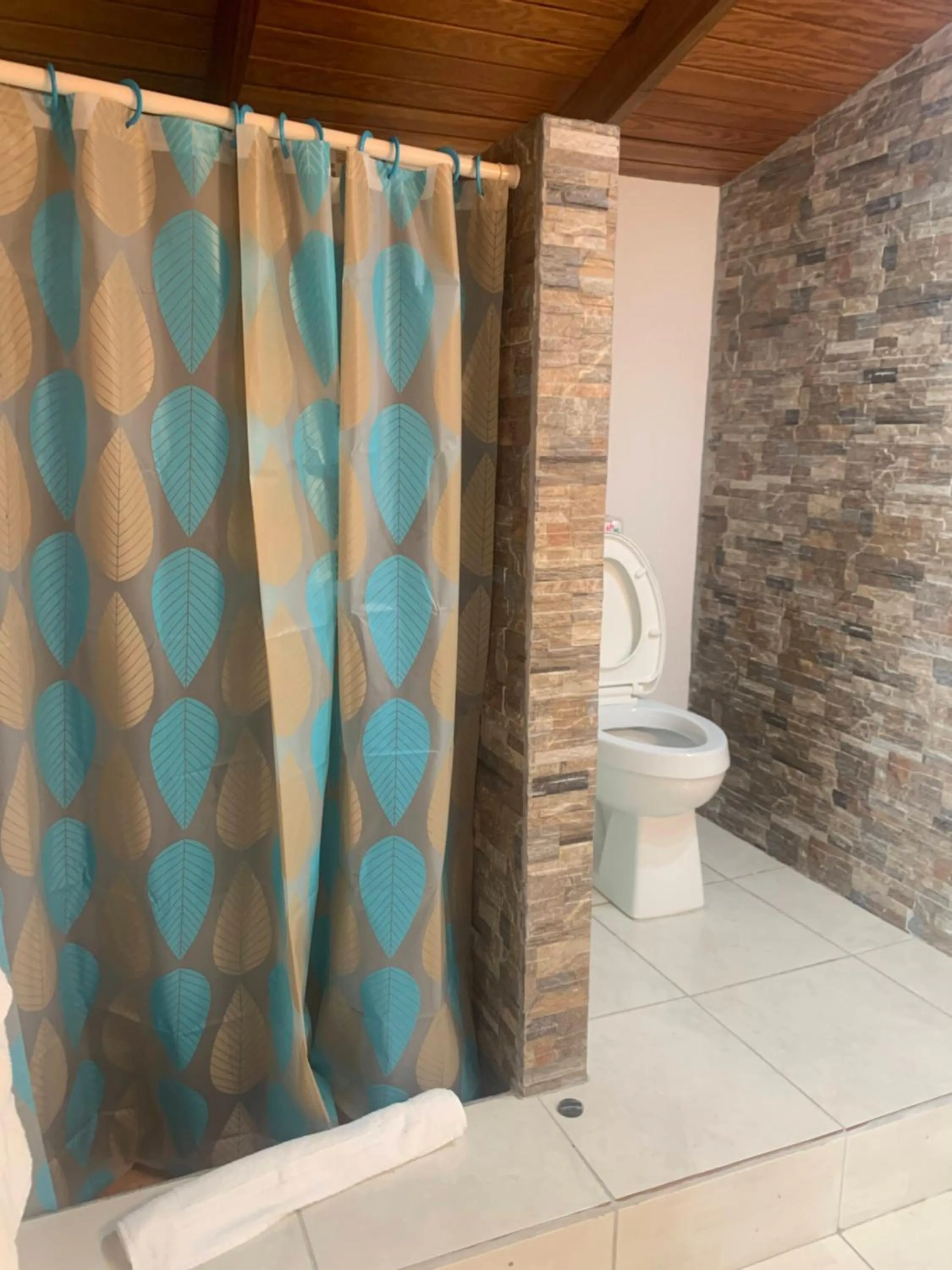 Bathroom in Cool Running Apartments