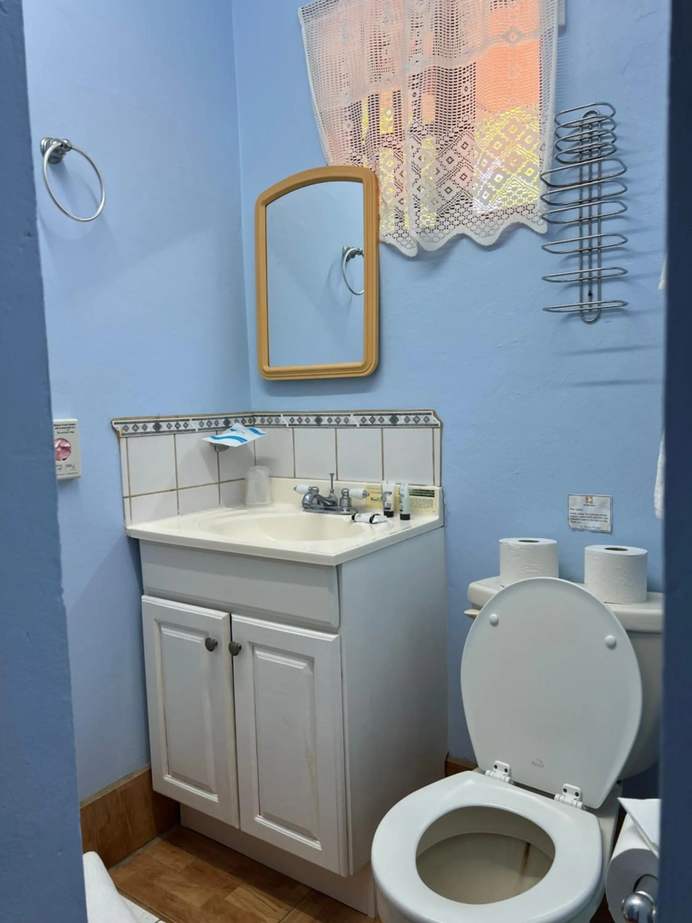 Bathroom in Cool Running Apartments