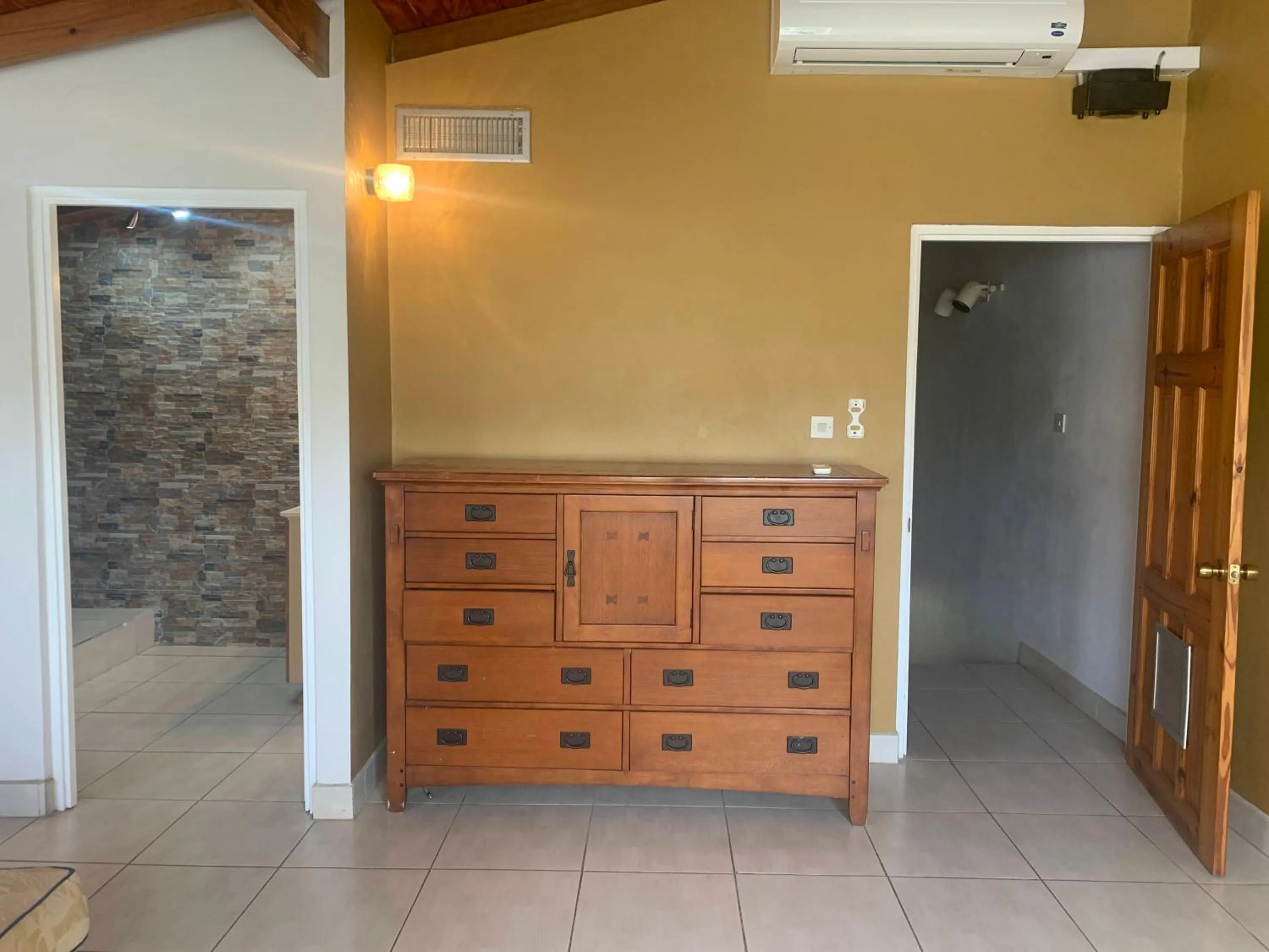 wardrobe in Cool Running Apartments