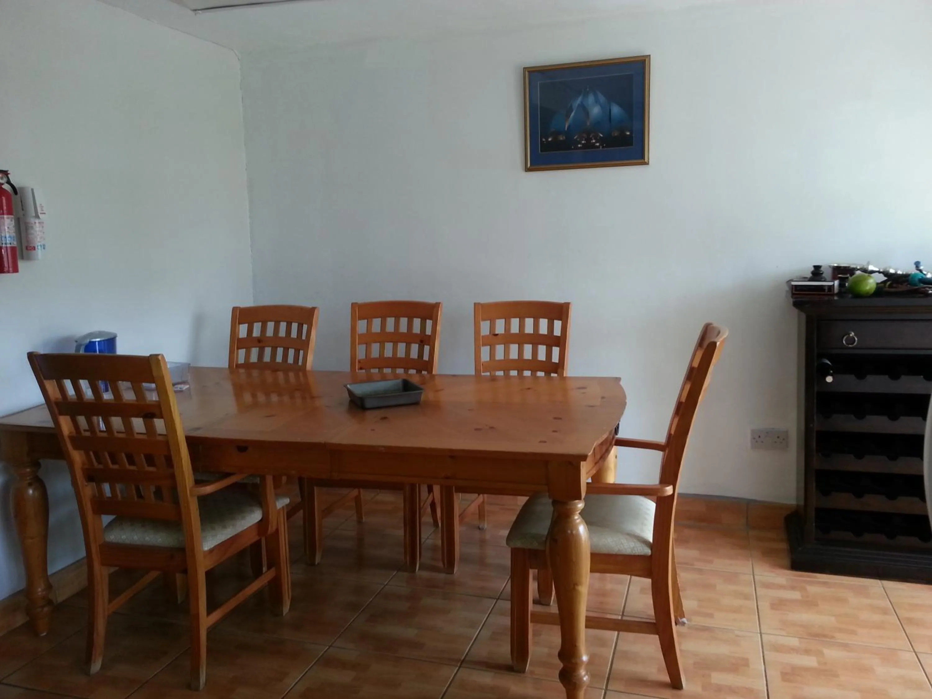 Dining area in Cool Running Apartments