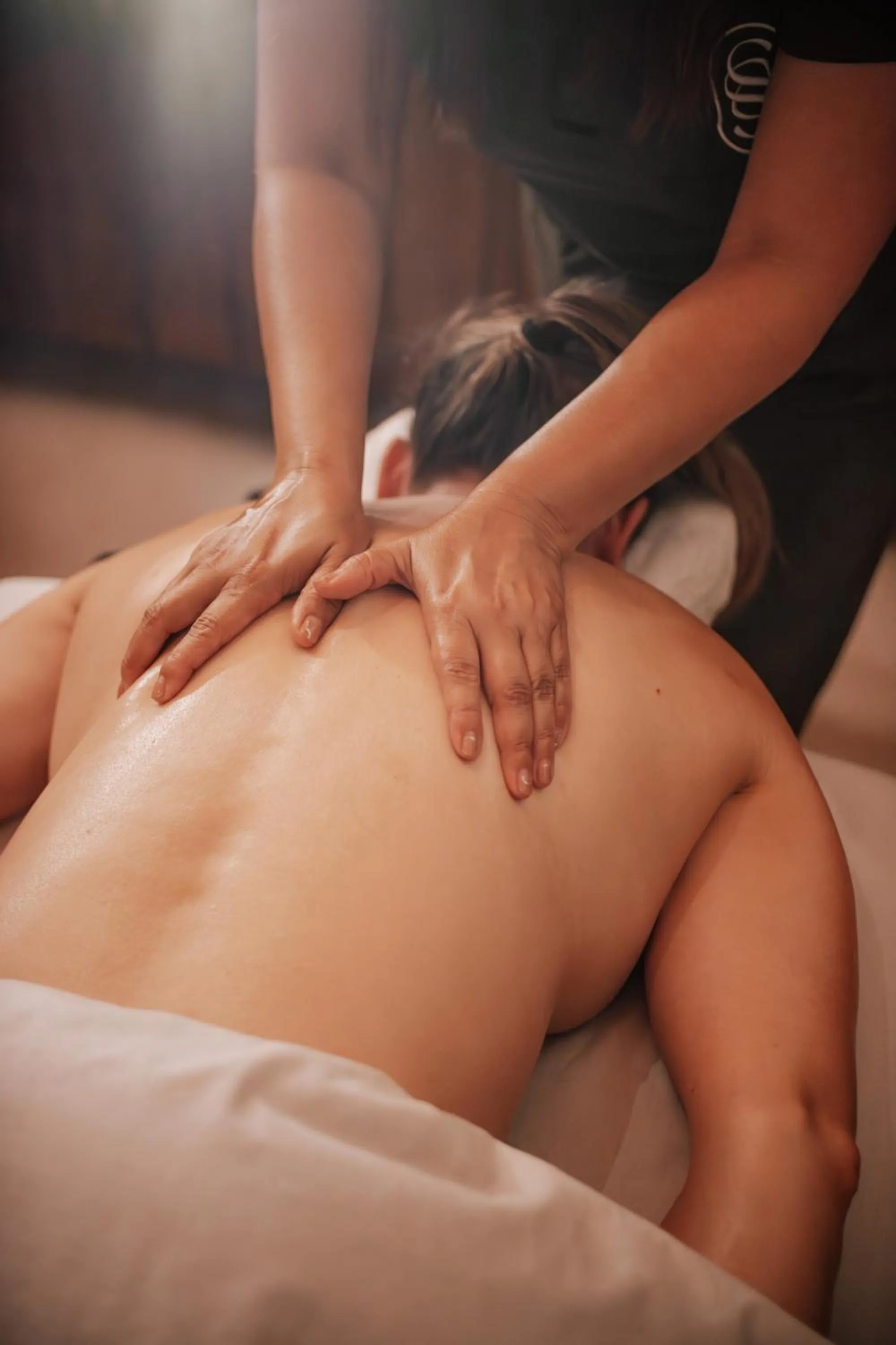 Massage in Contemplacion Resort & Spa