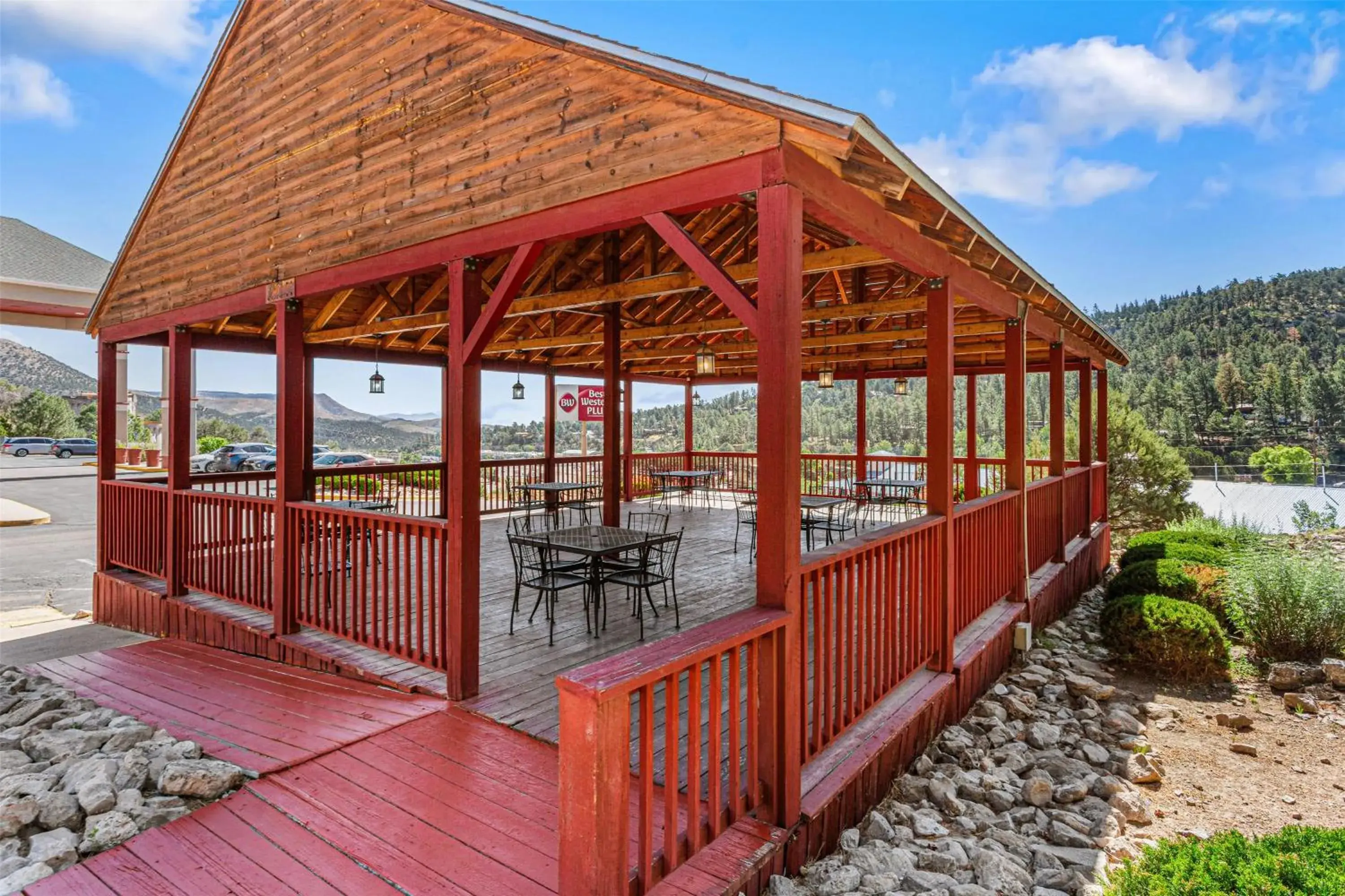 Property building in Best Western Plus Ruidoso Inn Property building in Best Western Plus Ruidoso Inn