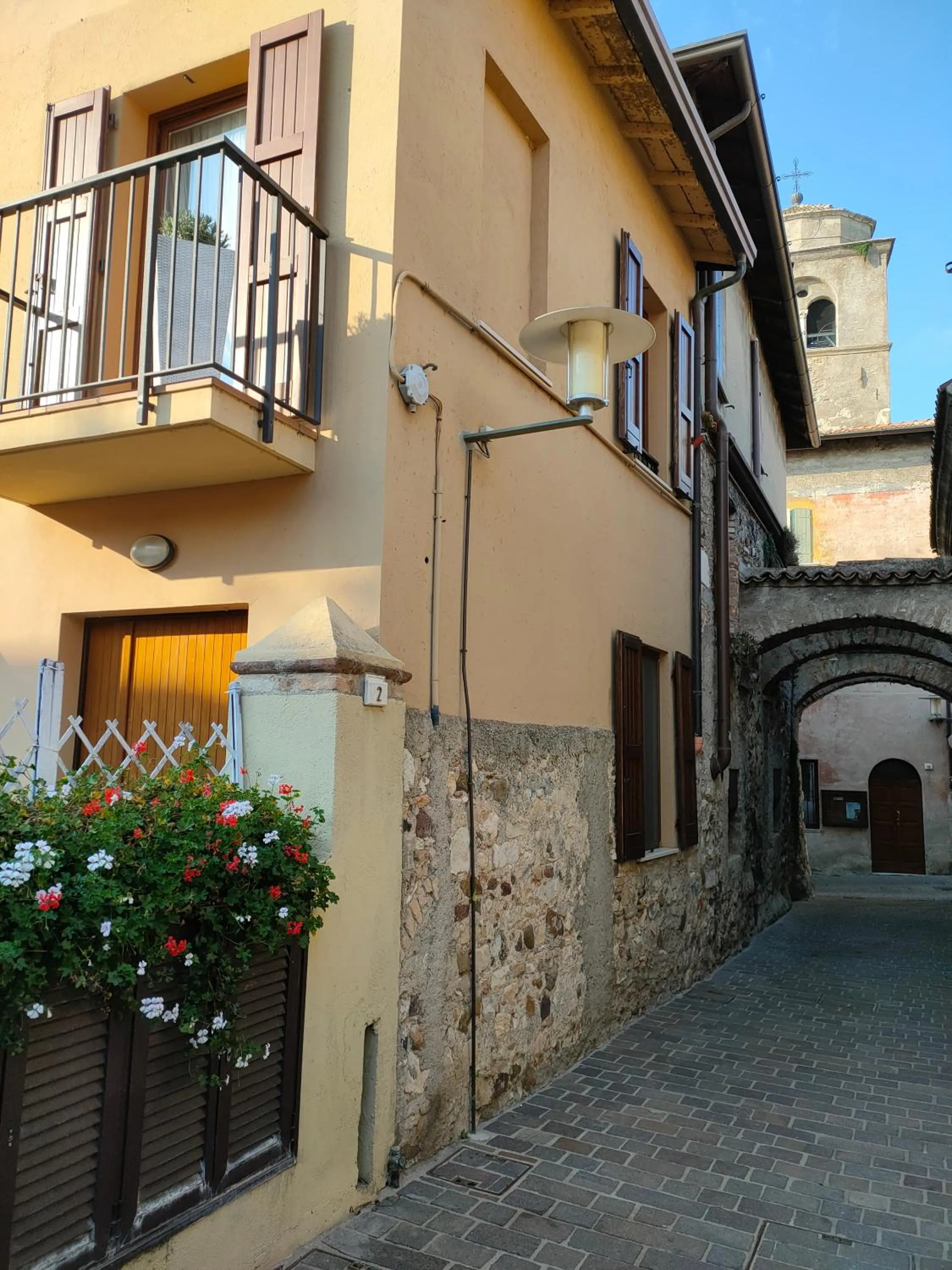 Property building in Luxury Suite Sirmione