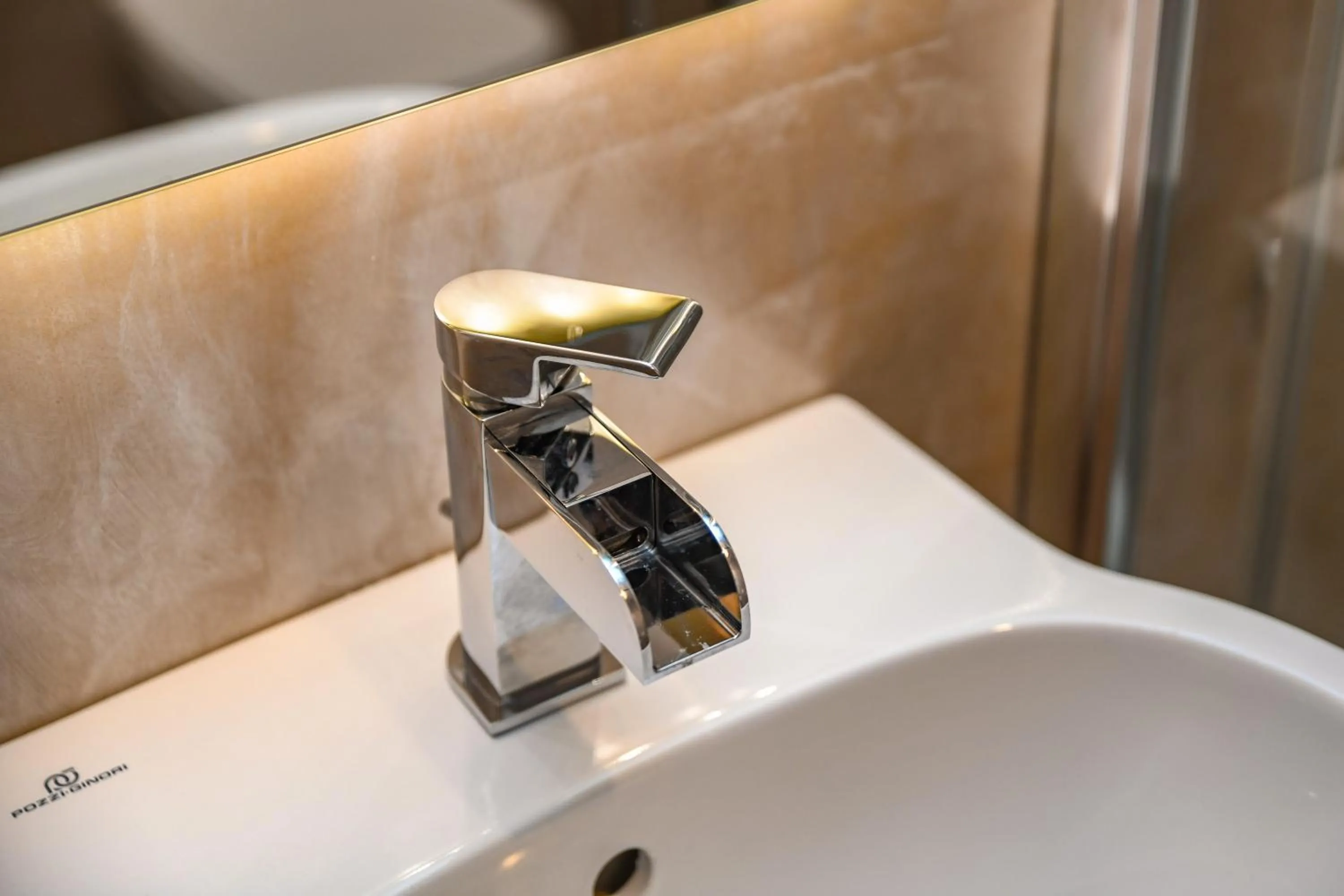 Property building in Luxury Suite Sirmione