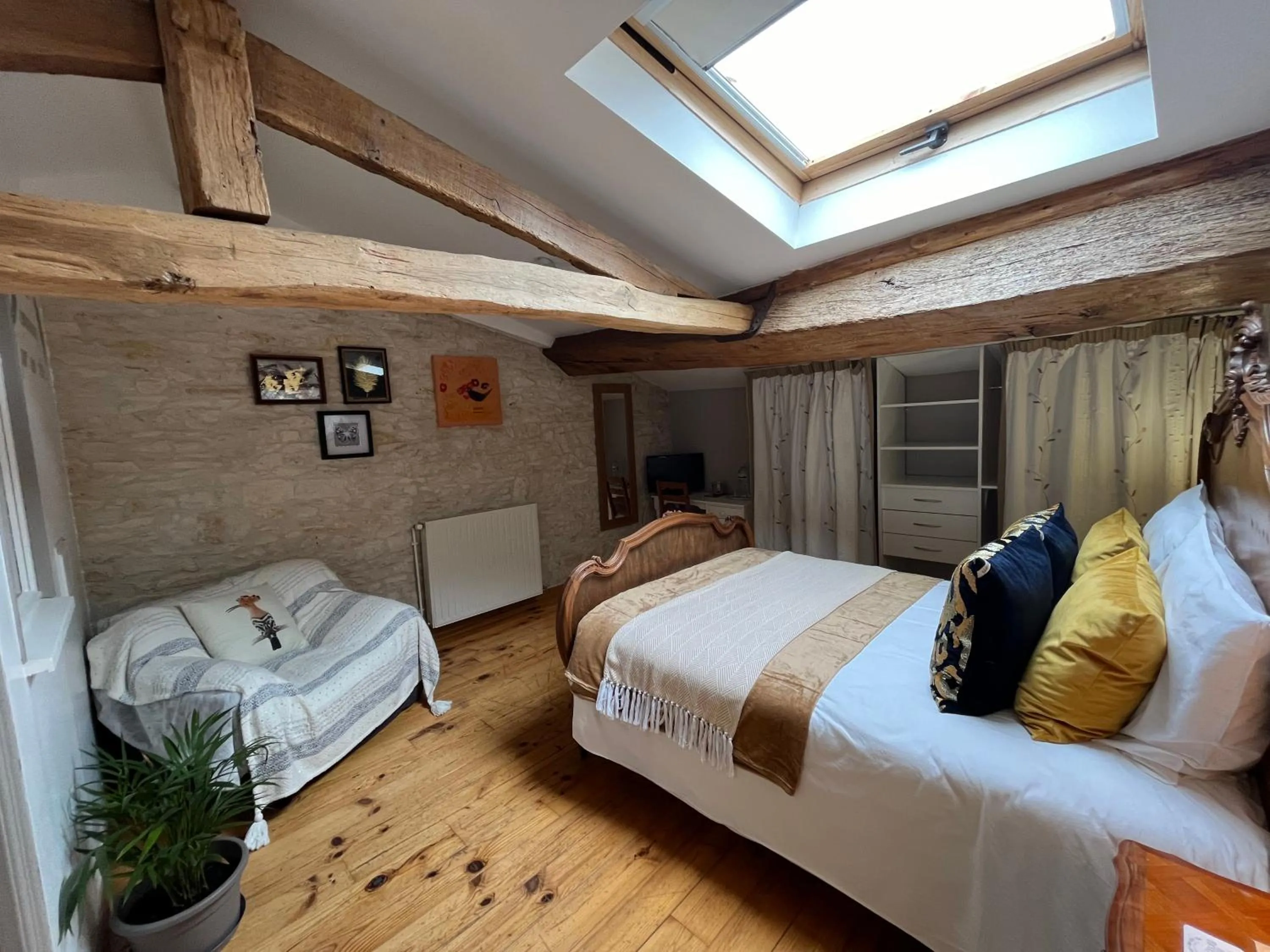 Bed in Les Bruyeres Chambres dhotes et Gite