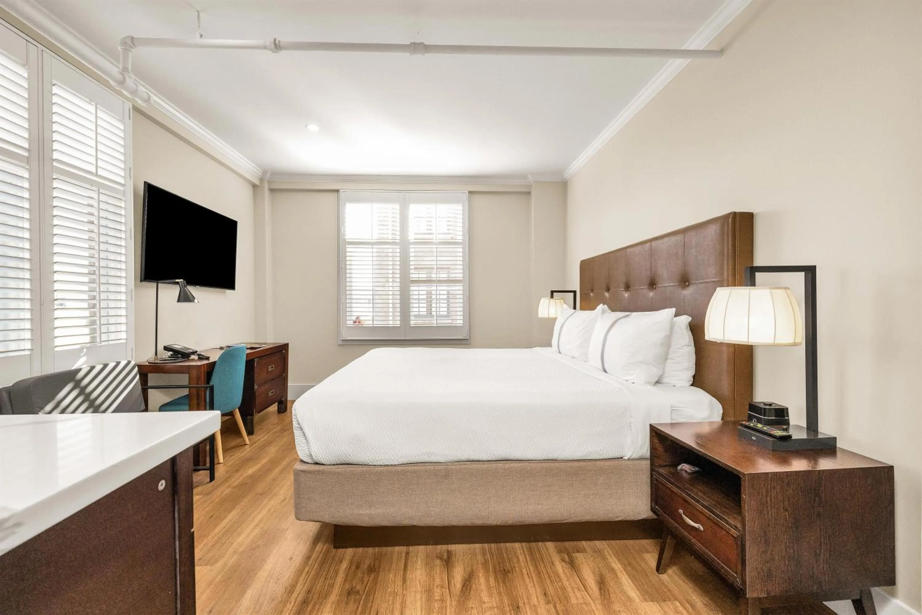 Bed in Hotel Petaluma, Tapestry Collection by Hilton