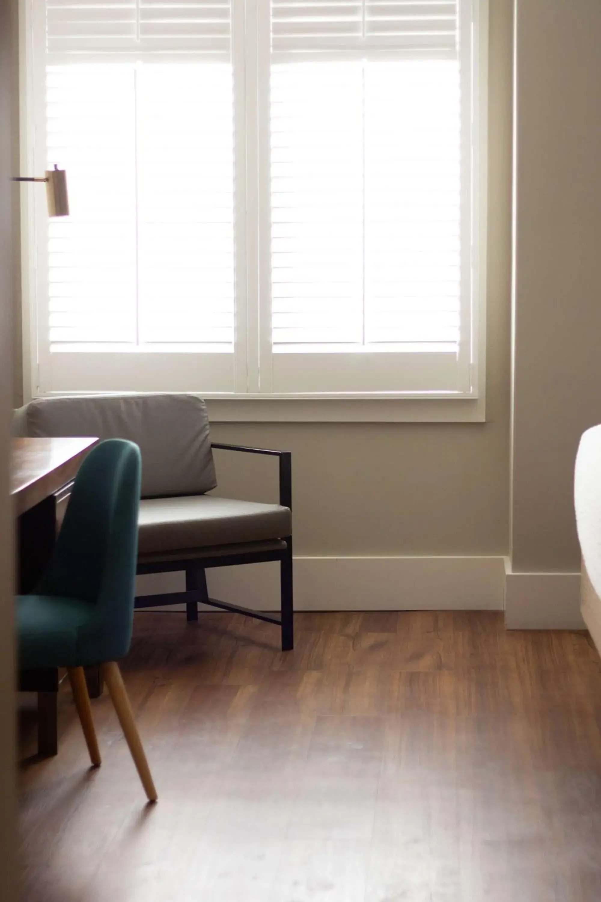 Deluxe King Room in Hotel Petaluma, Tapestry Collection by Hilton Deluxe King Room in Hotel Petaluma, Tapestry Collection by Hilton