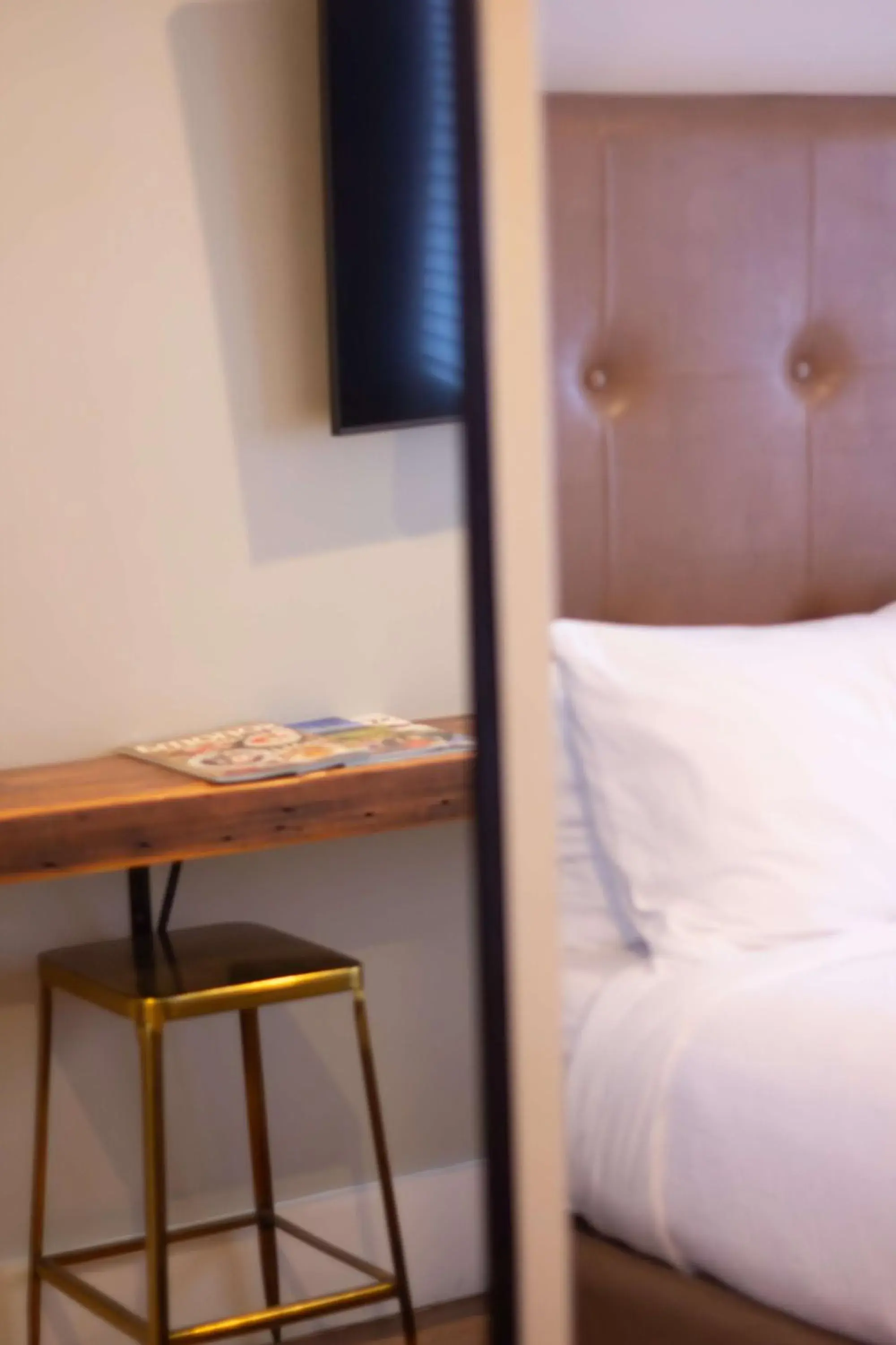 Queen Room - Hearing Access in Hotel Petaluma, Tapestry Collection by Hilton Queen Room - Hearing Access in Hotel Petaluma, Tapestry Collection by Hilton