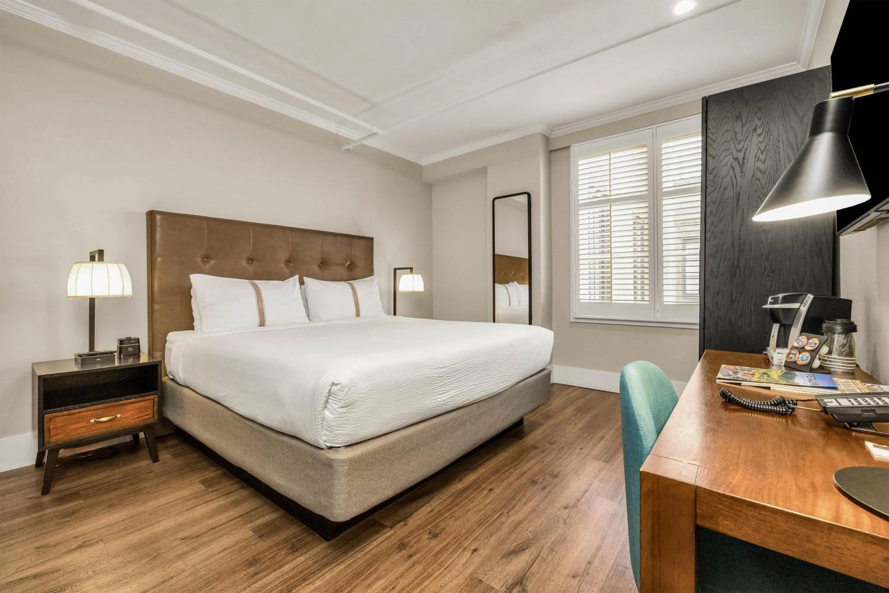 Bedroom, Bed in Hotel Petaluma, Tapestry Collection by Hilton