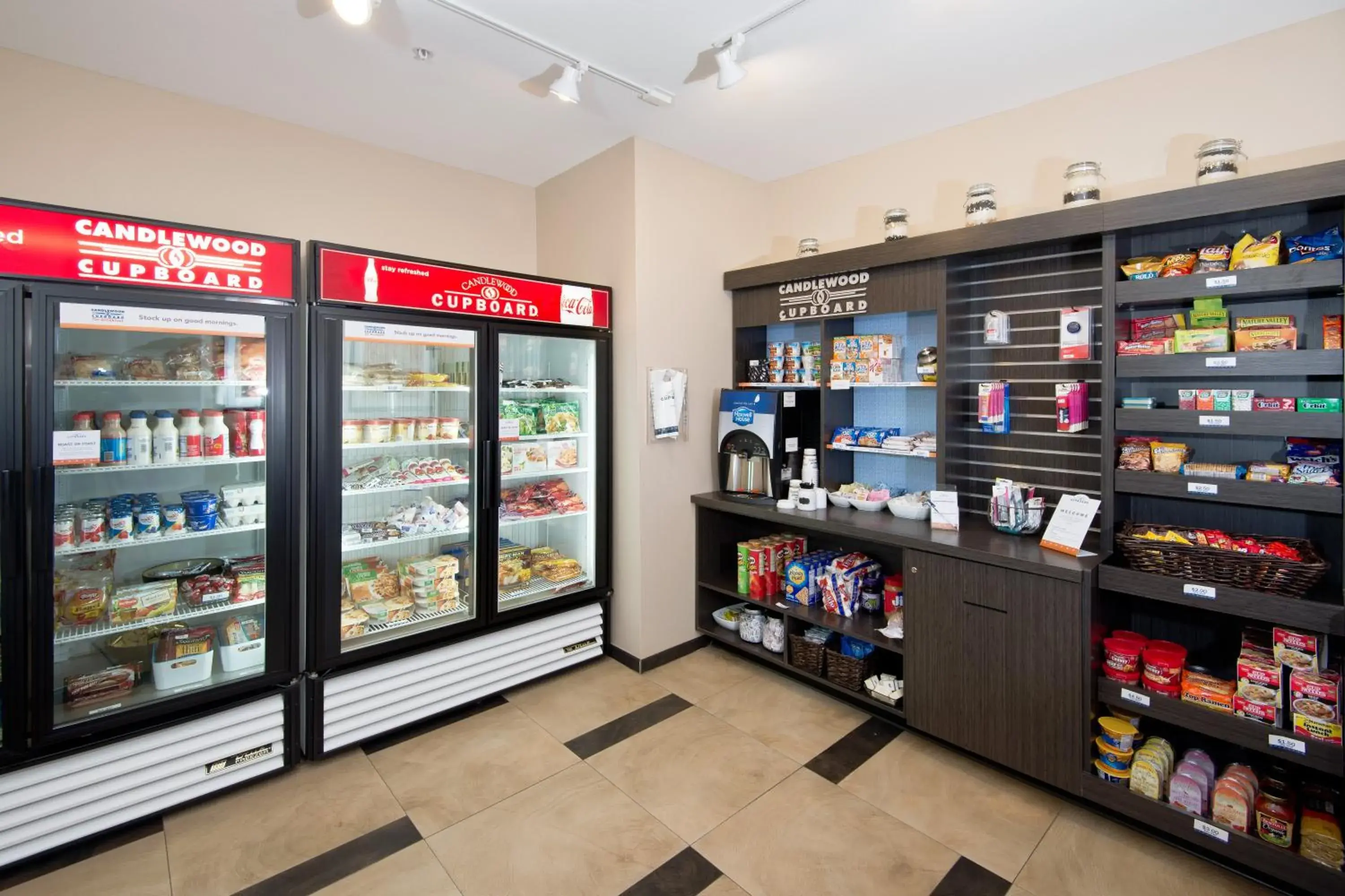 Restaurant/places to eat in Candlewood Suites Greeley by IHG Restaurant/places to eat in Candlewood Suites Greeley by IHG