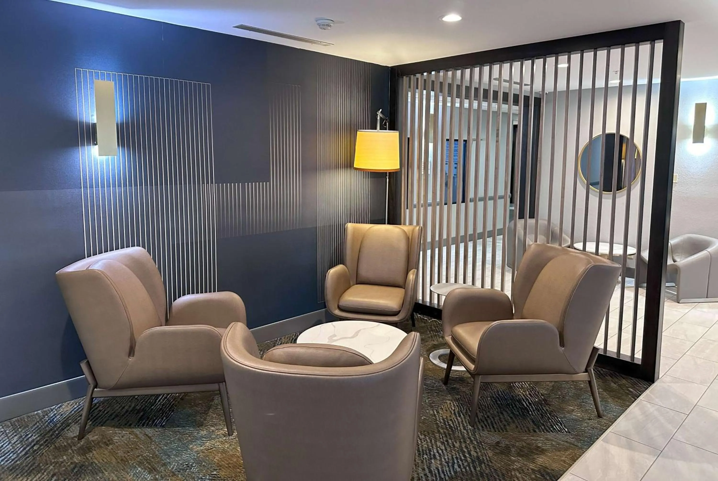 Lobby or reception in La Quinta by Wyndham South Bend