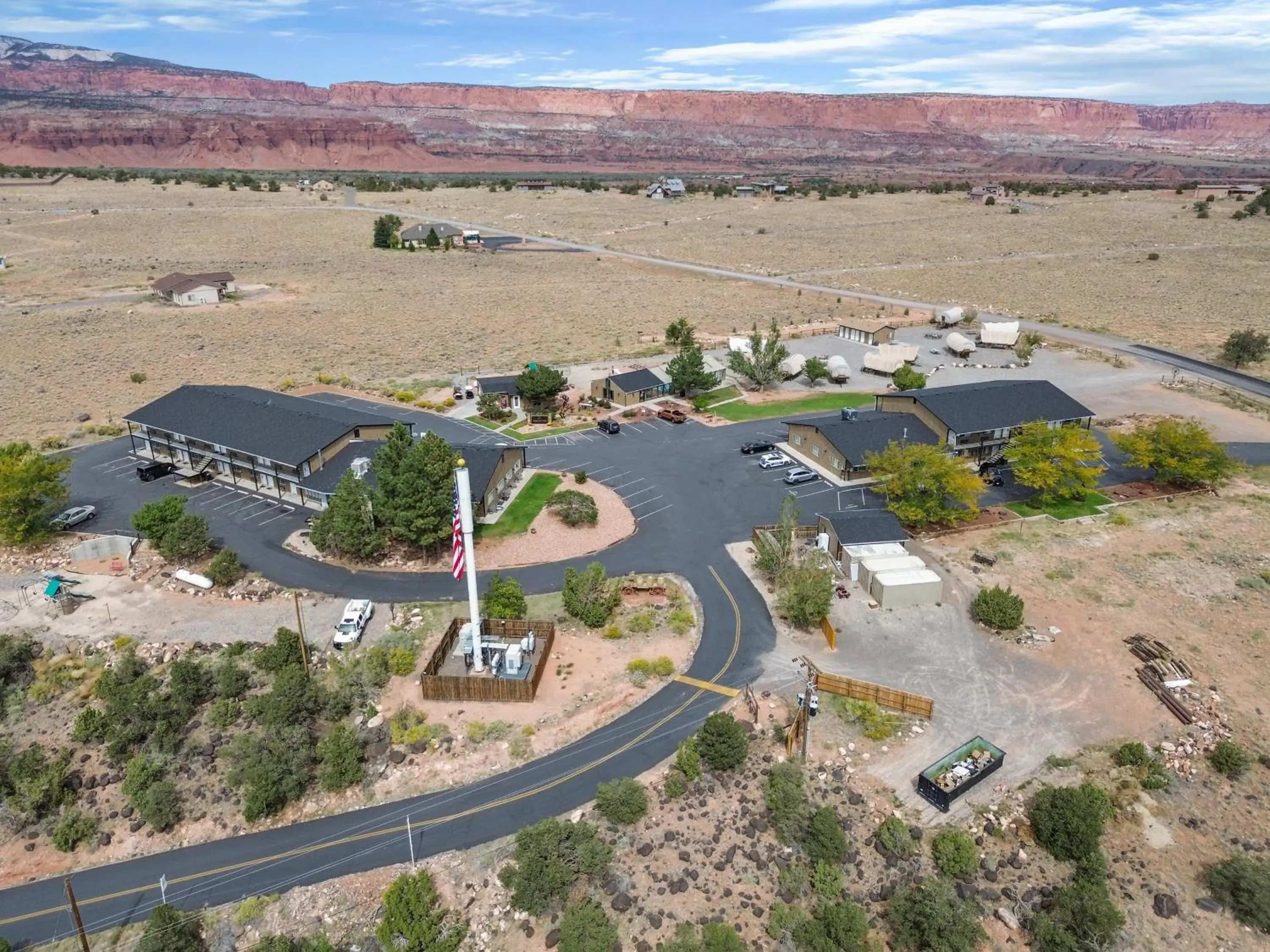 Property building in Broken Spur Inn & Steakhouse Property building in Broken Spur Inn & Steakhouse