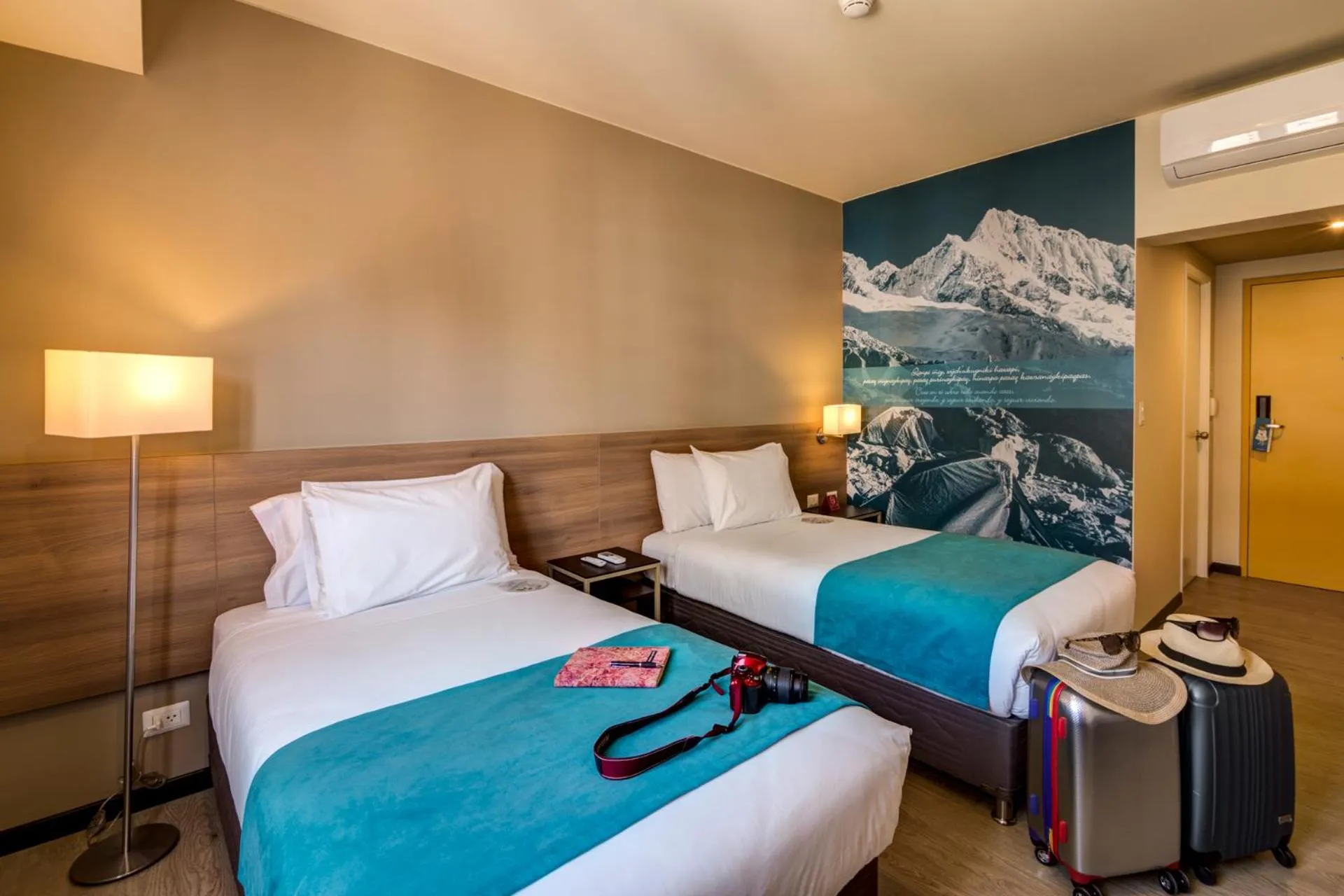 Bed in Arawi Miraflores Express