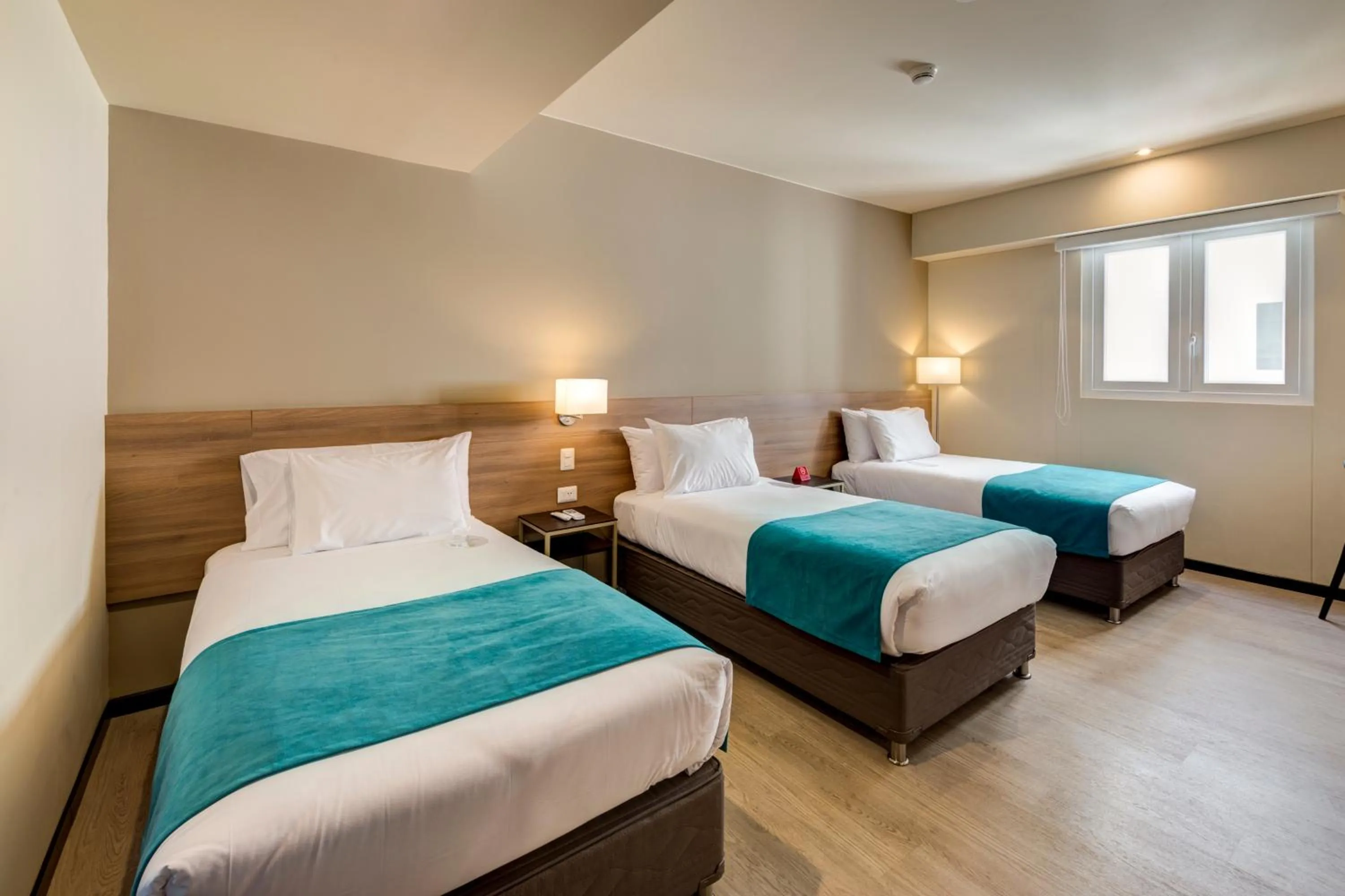 Bed in Arawi Miraflores Express