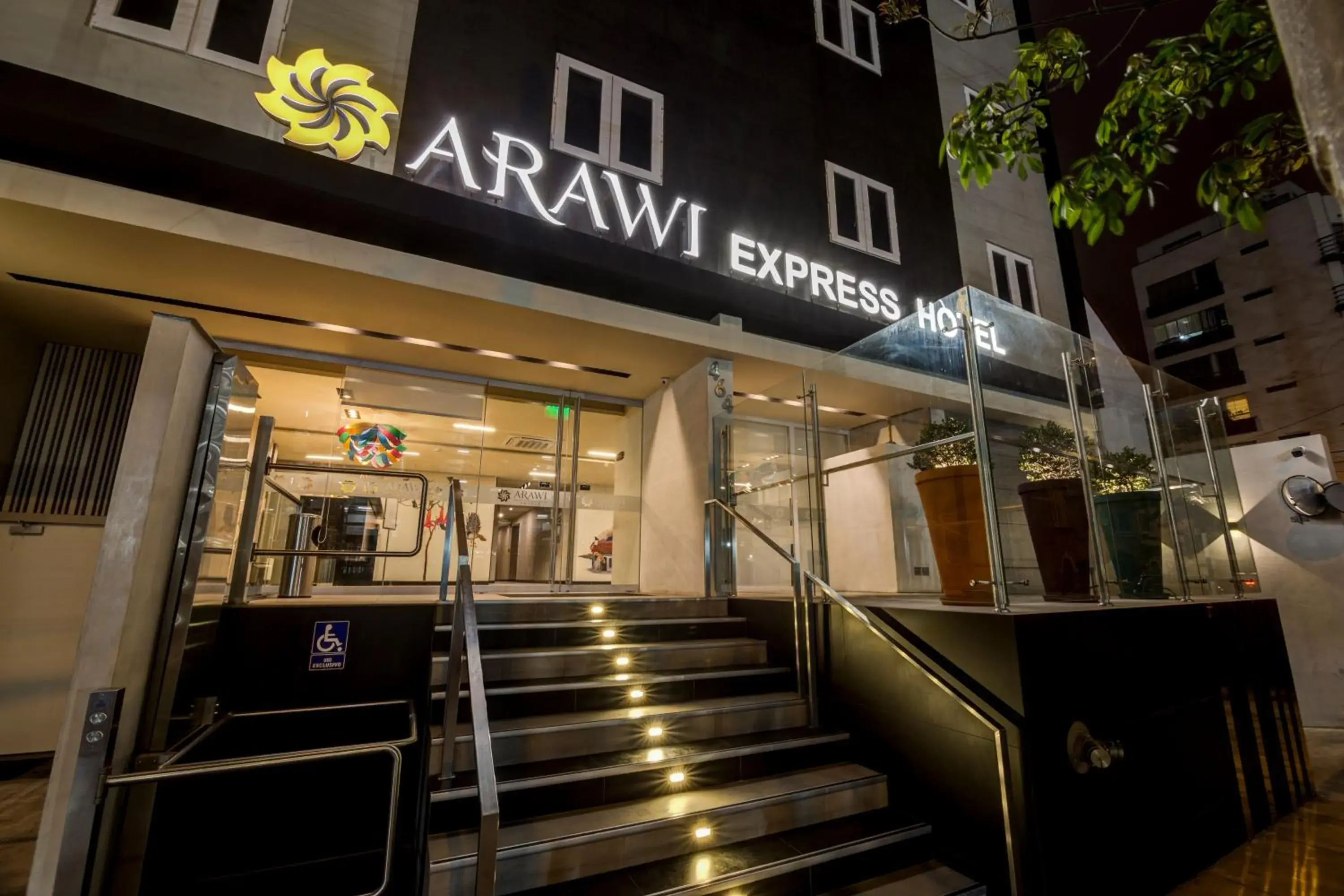 Facade/entrance in Arawi Miraflores Express Facade/entrance in Arawi Miraflores Express