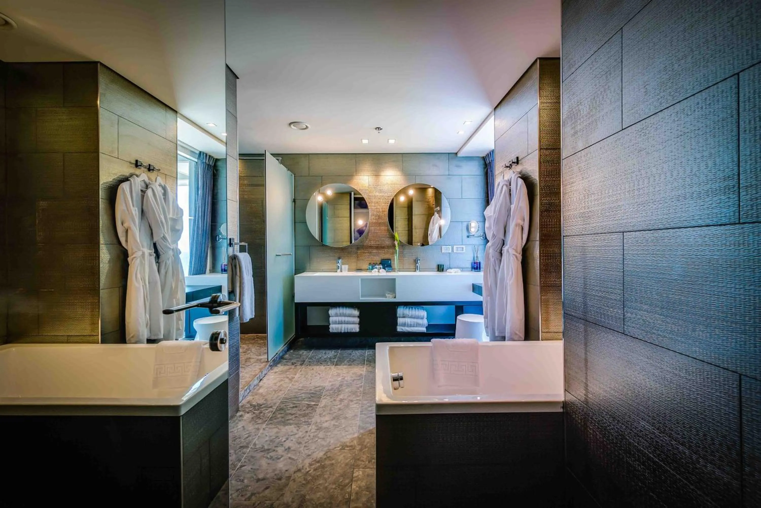 Bathroom, Bed in Royal Beach Hotel Tel Aviv by Isrotel Exclusive