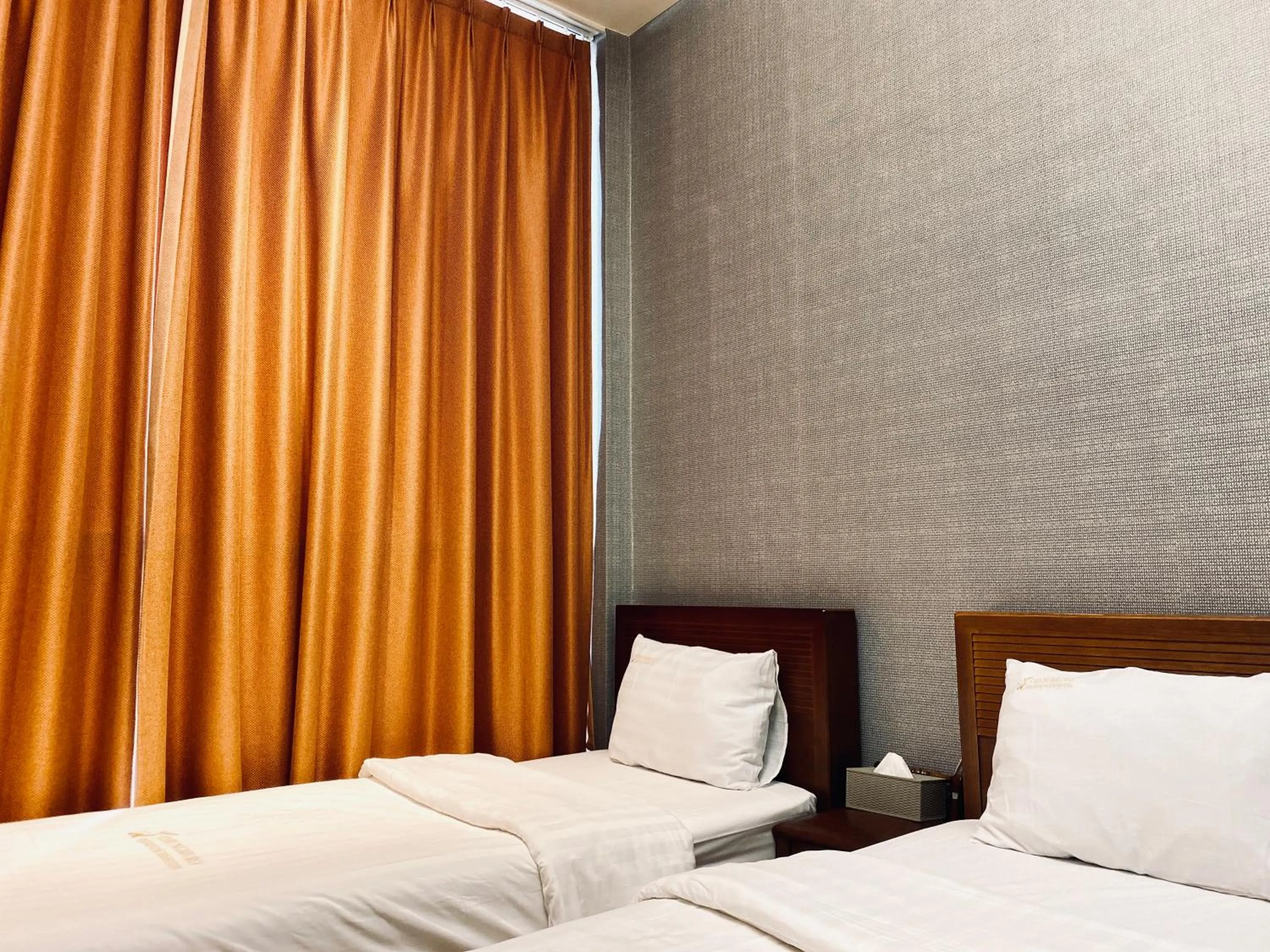 Bed in Myeongdong Merlin Hotel