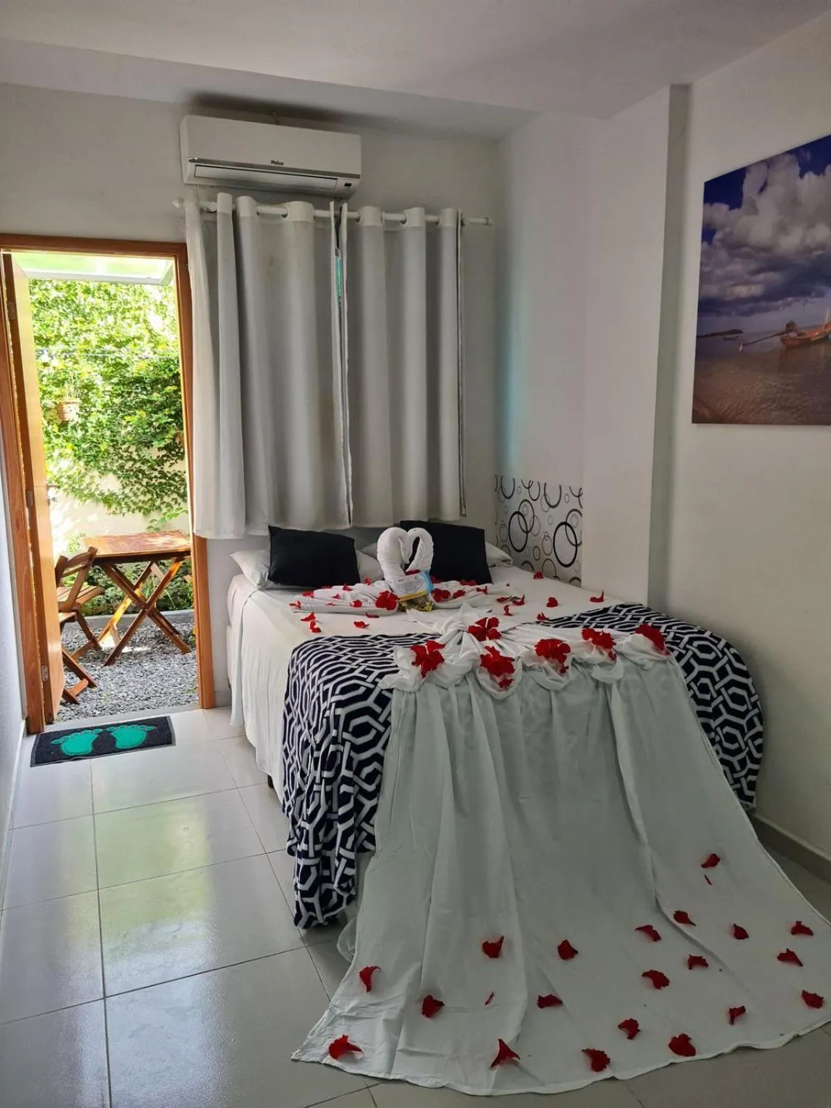 Patio, Bed in Pousada Sereia do Porto