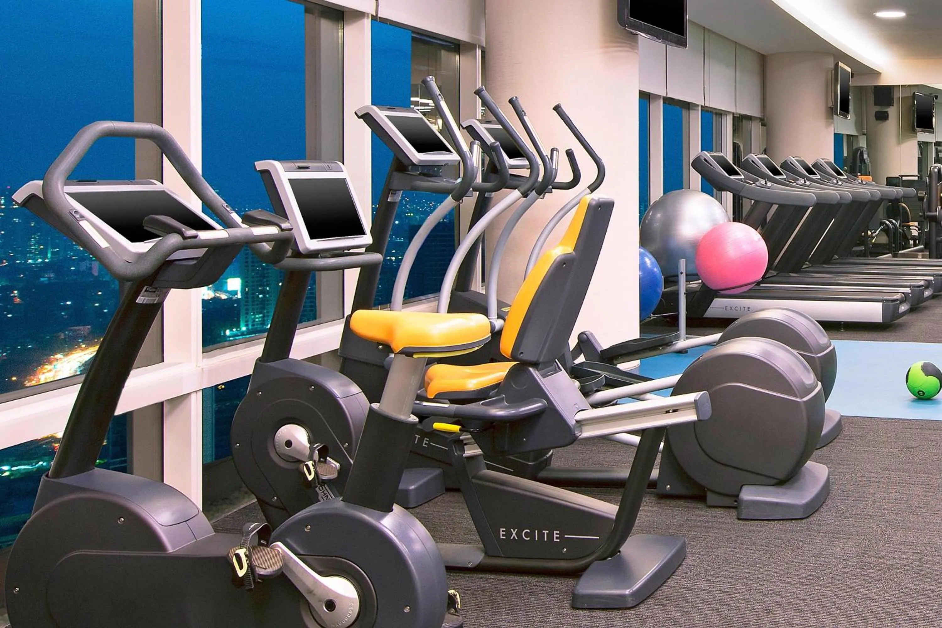 Fitness centre/facilities in The Westin Mumbai Garden City