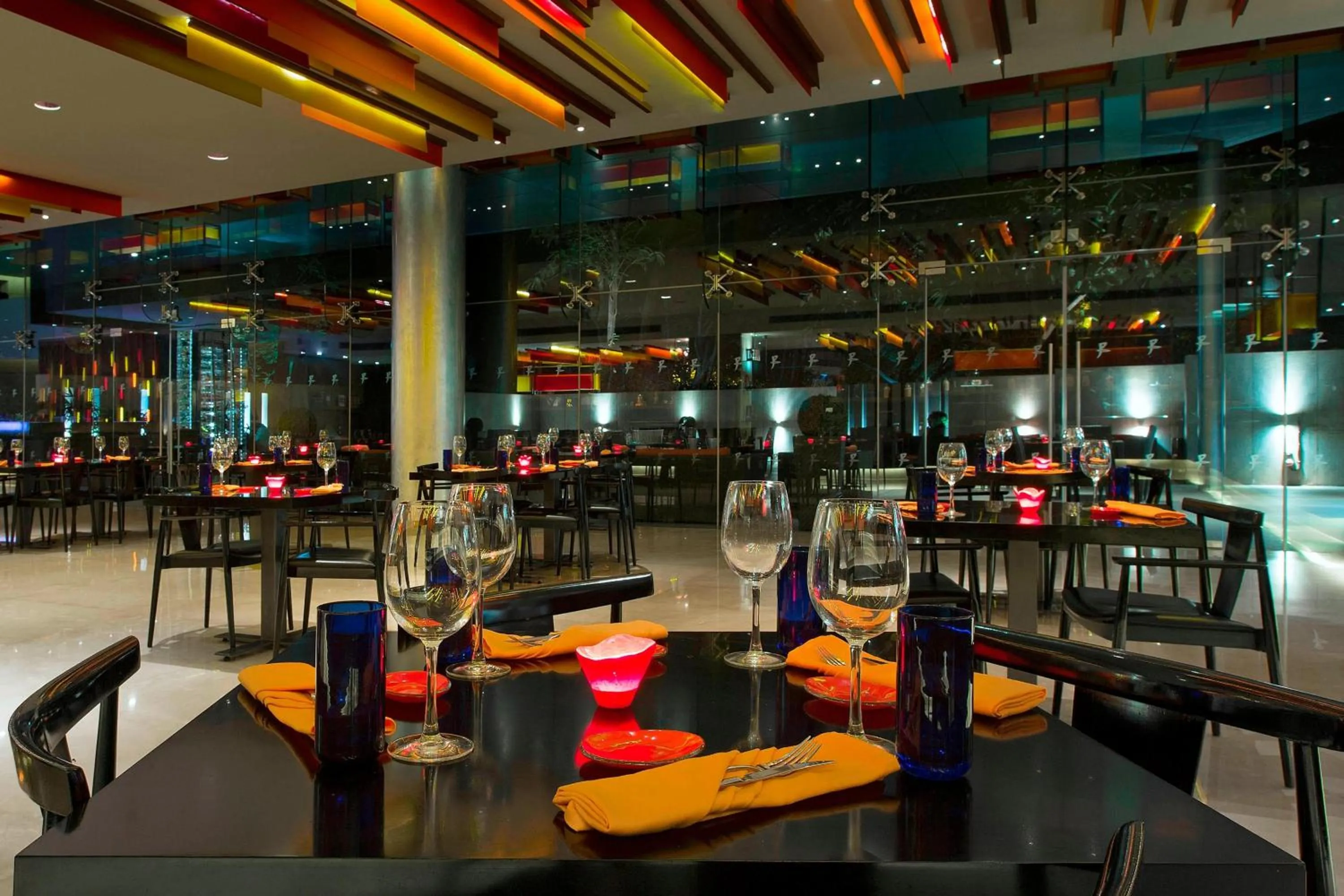 Restaurant/places to eat in The Westin Mumbai Garden City