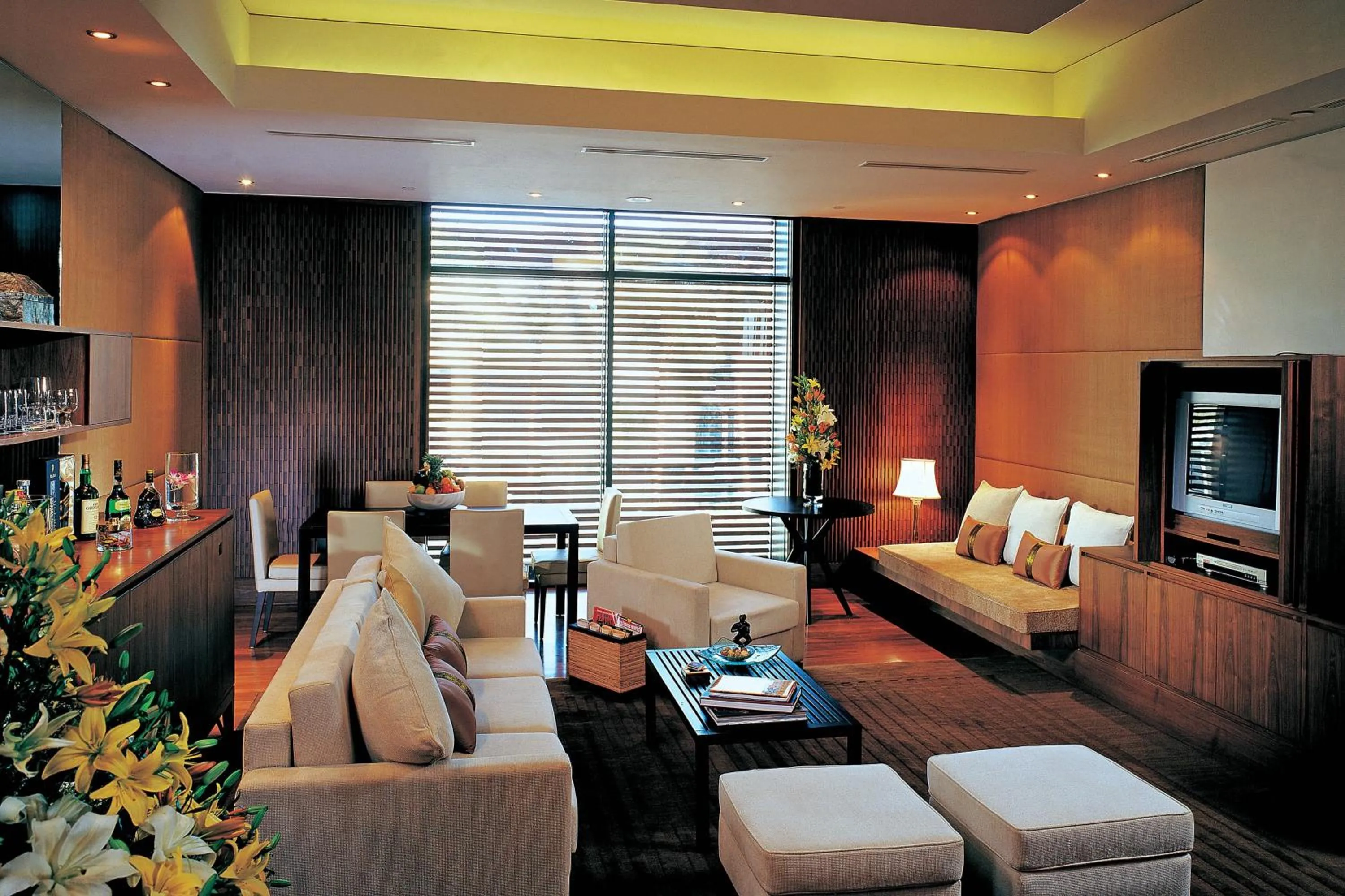 Living room in ITC Sonar, a Luxury Collection Hotel, Kolkata