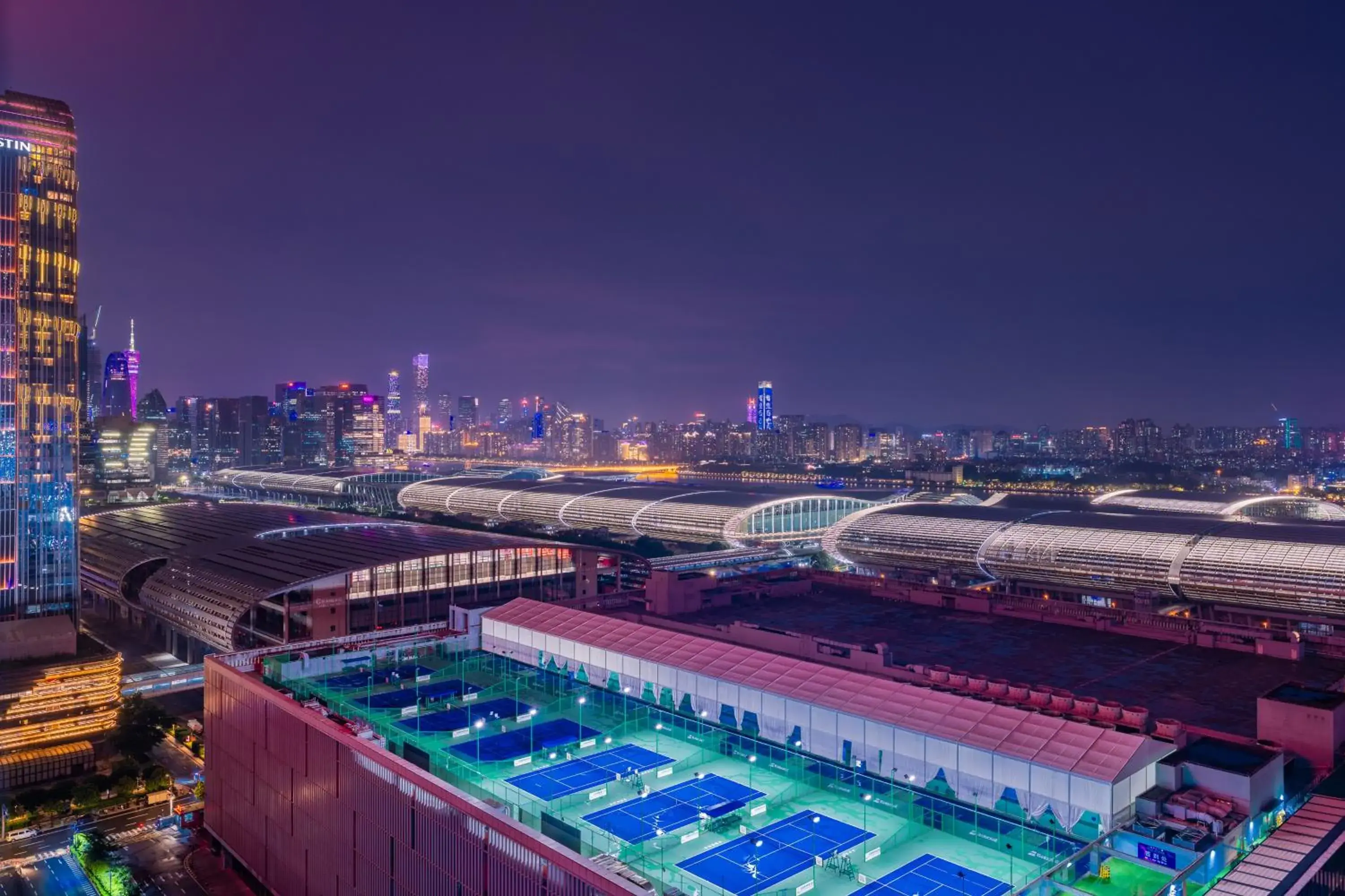 Property building in Yicheng Pazhou Poly World Trade Centre Apartment Property building in Yicheng Pazhou Poly World Trade Centre Apartment