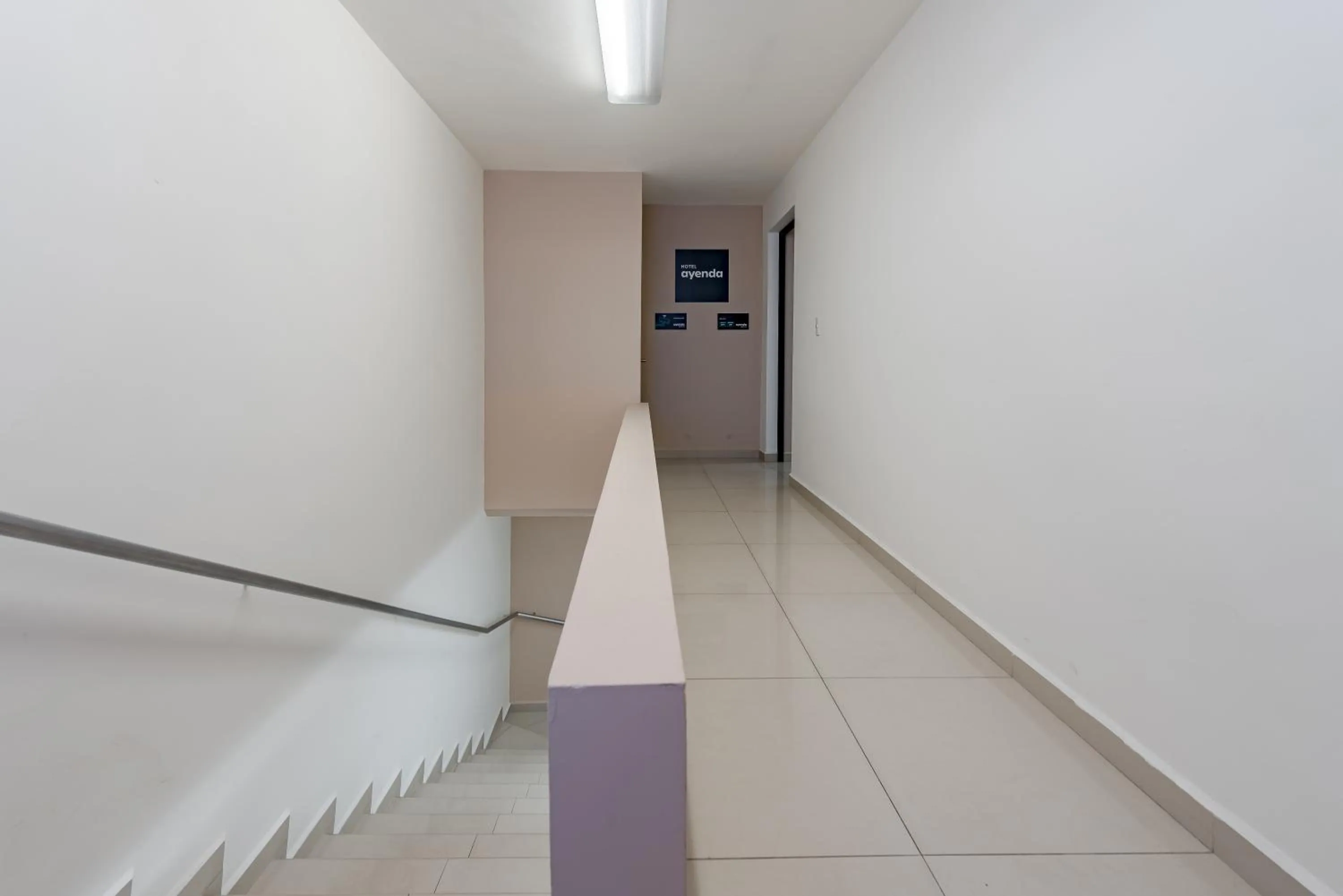 Lobby or reception in Suites Ejecutivas Monterrey