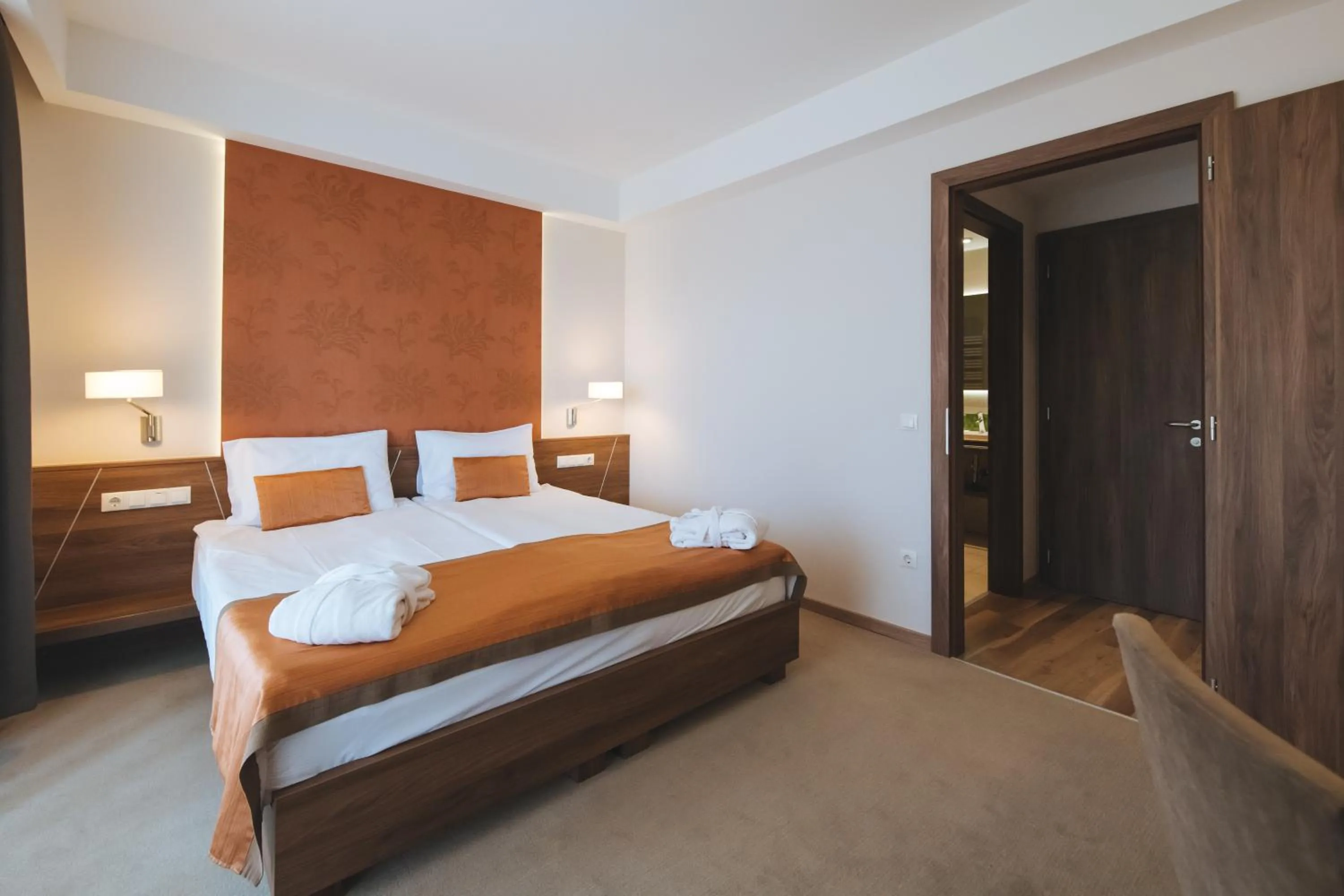 Photo of the whole room, Bed in Imola Hotel Platán