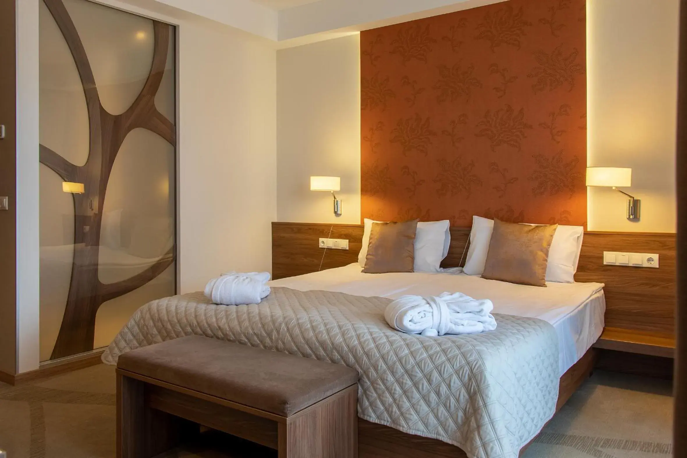 Double Room with Patio - single occupancy in Imola Hotel Platán - Adults Only Double Room with Patio - single occupancy in Imola Hotel Platán - Adults Only