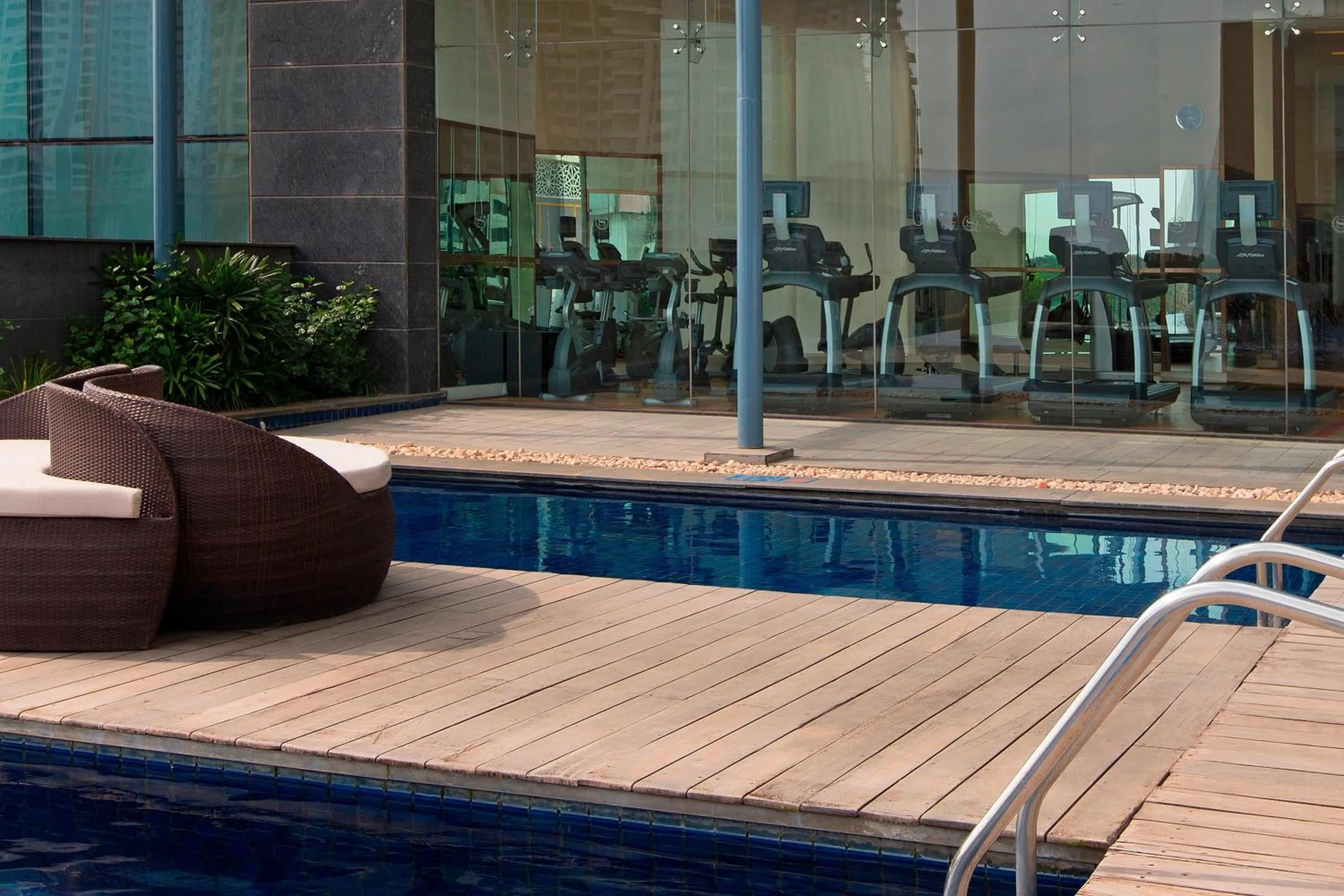 Fitness centre/facilities in Sheraton Grand Bangalore Hotel at Brigade Gateway