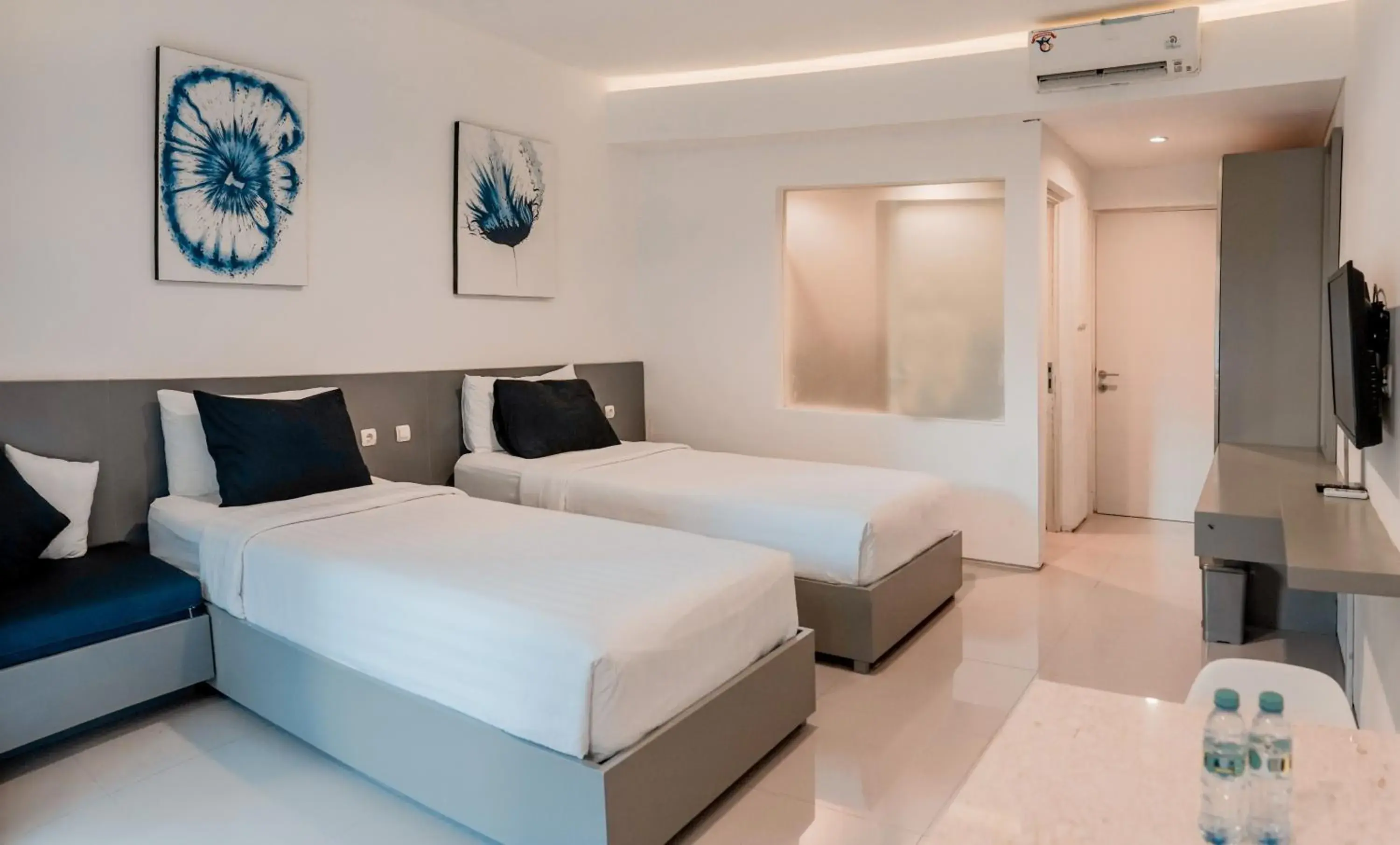 Standard Twin Room in The Rooms Apartment Bali by ARM Hospitality Standard Twin Room in The Rooms Apartment Bali by ARM Hospitality