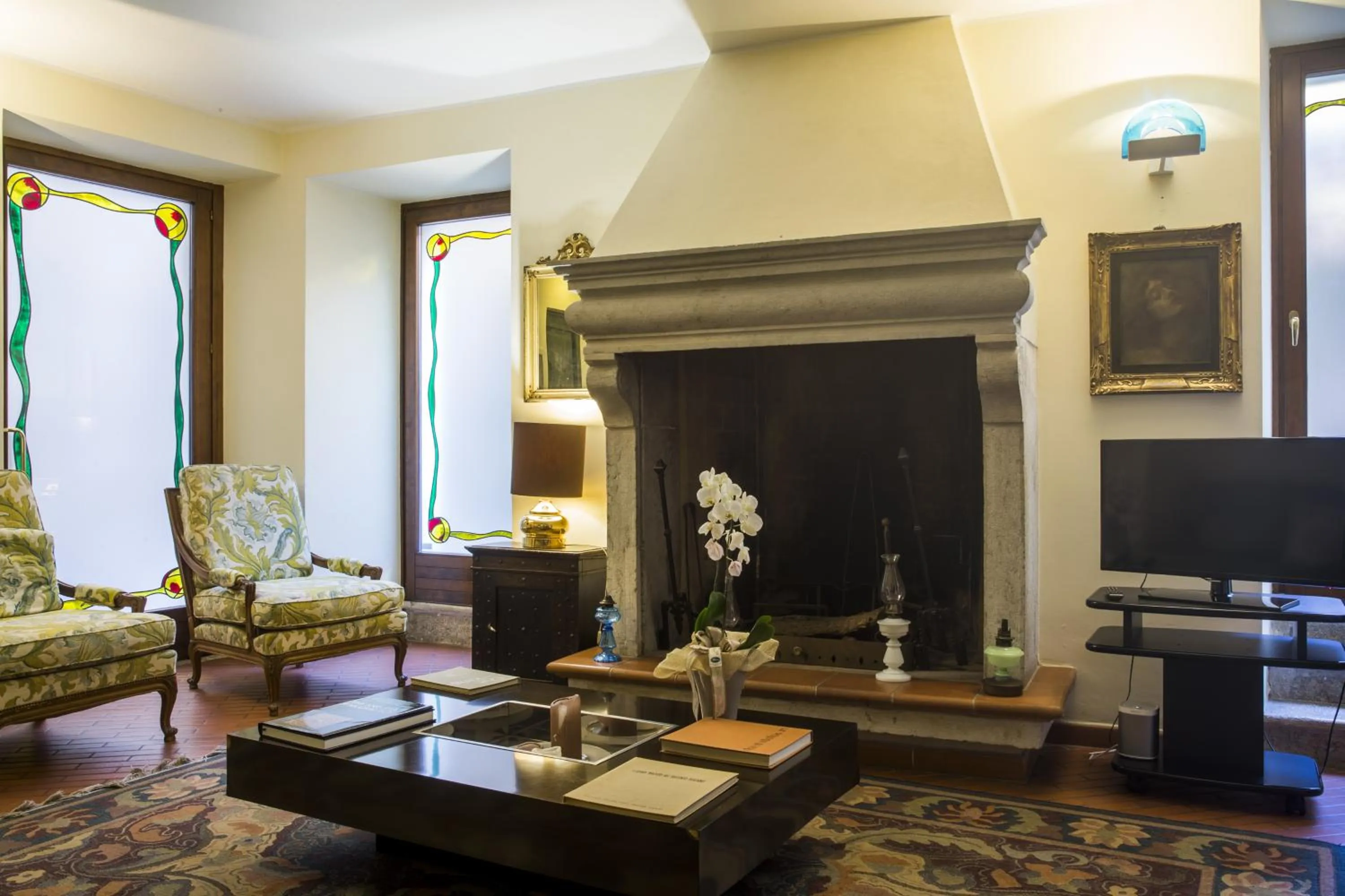 Communal lounge/ TV room in Hotel Degli Oleandri