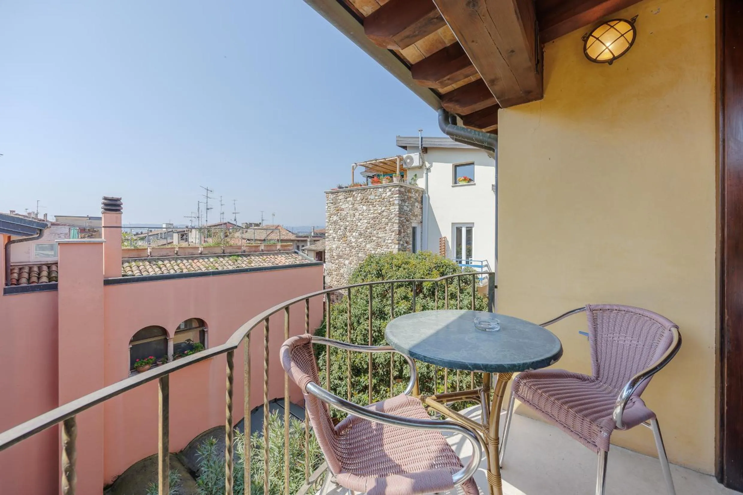 Photo of the whole room in Hotel Degli Oleandri