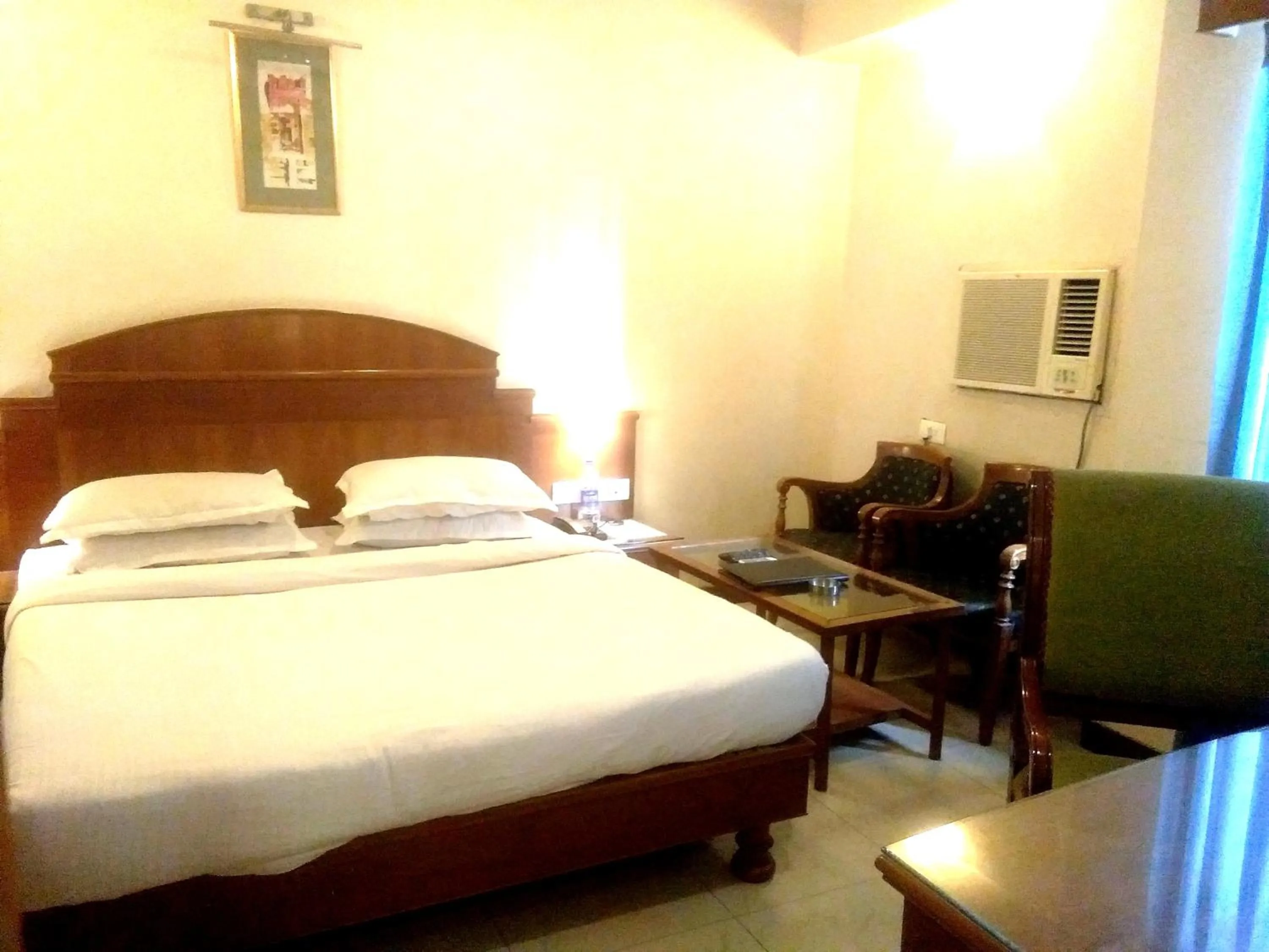 Photo of the whole room, Bed in Hotel Aditya
