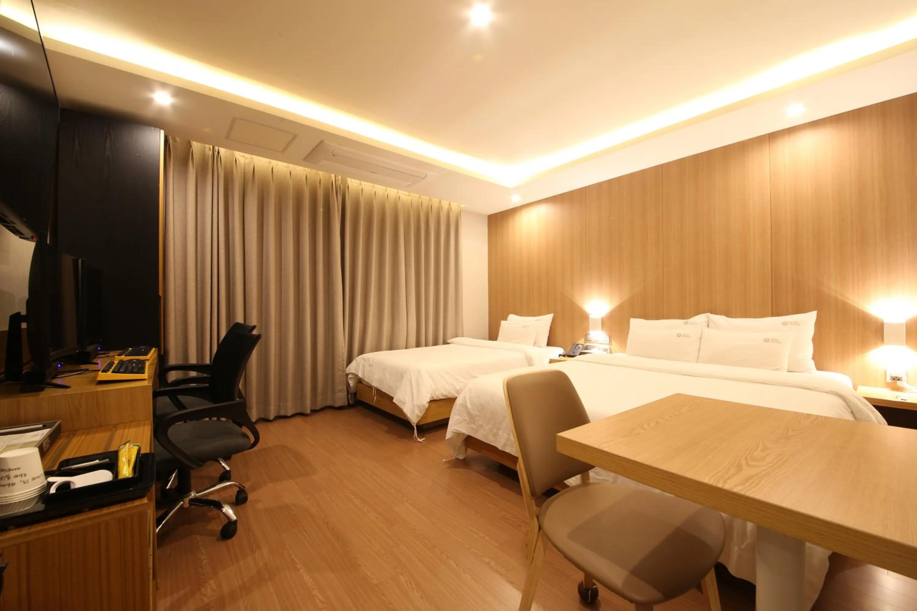 Bed in Hotel Prima Busan