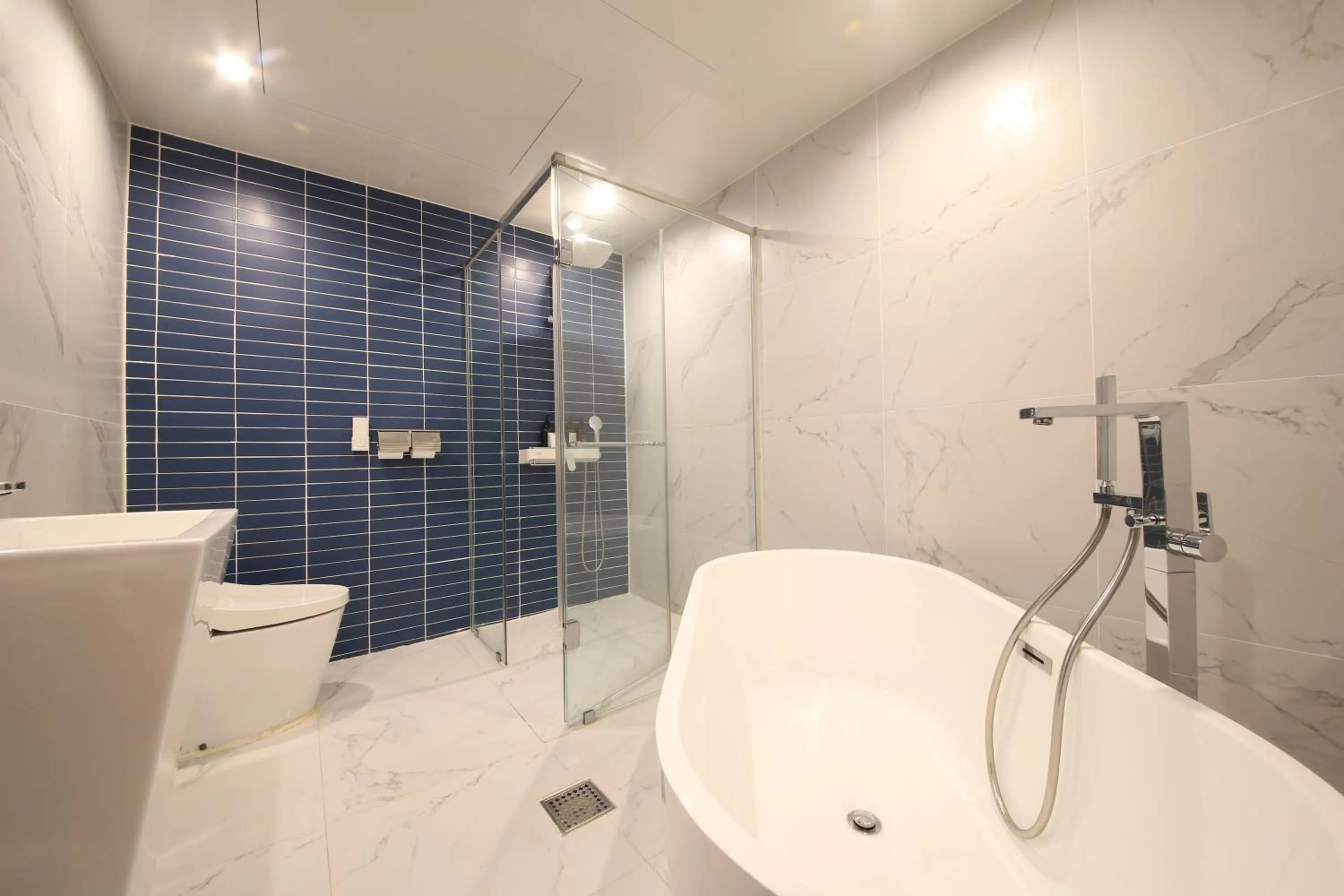 Shower in Hotel Prima Busan