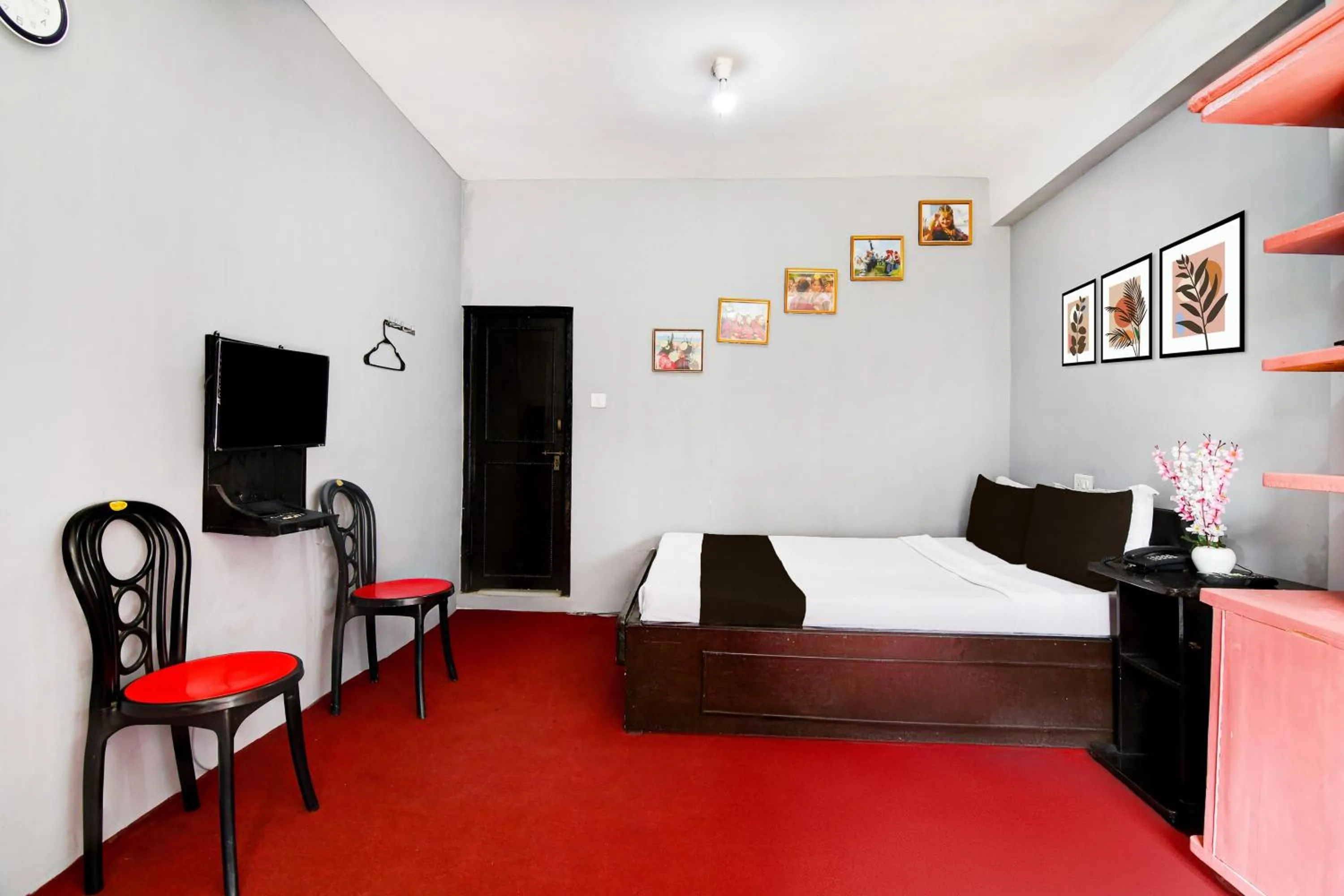 Bedroom, Bed in Super Hotel O Ghoom Formerly Aps Homestay
