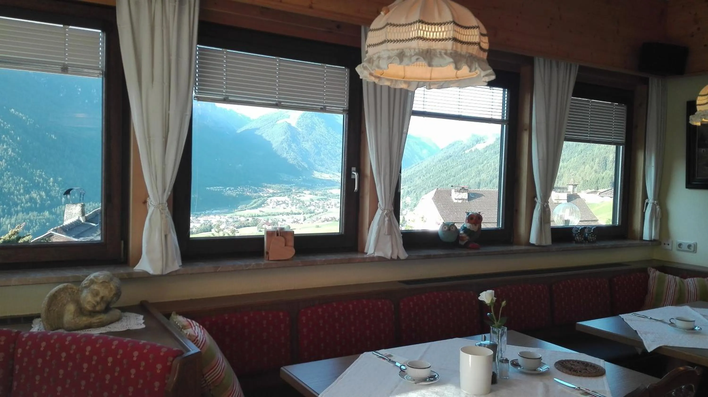 Restaurant/places to eat in Landhaus Birgit