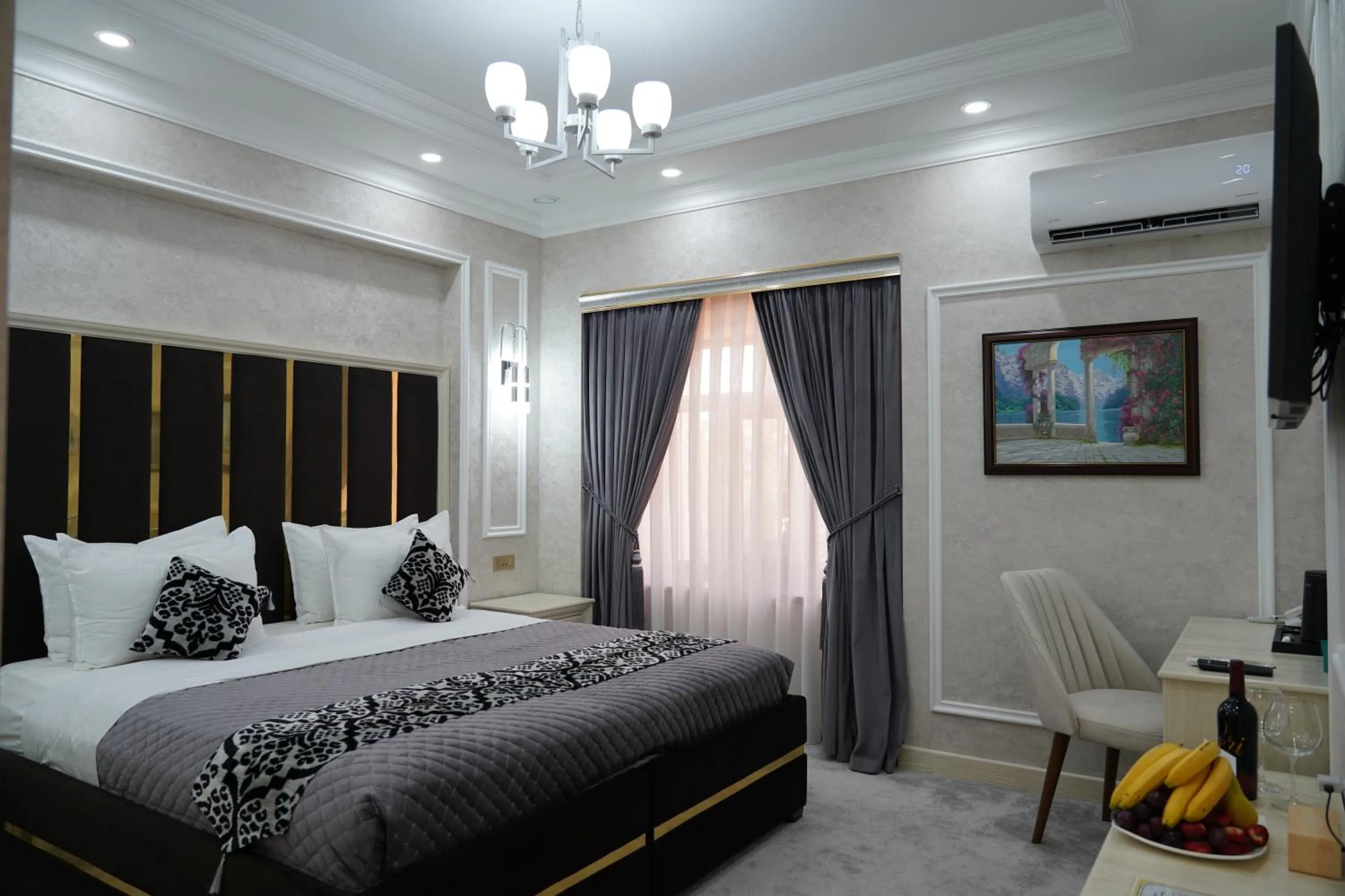 Bed in Shaxzoda Elite Hotel