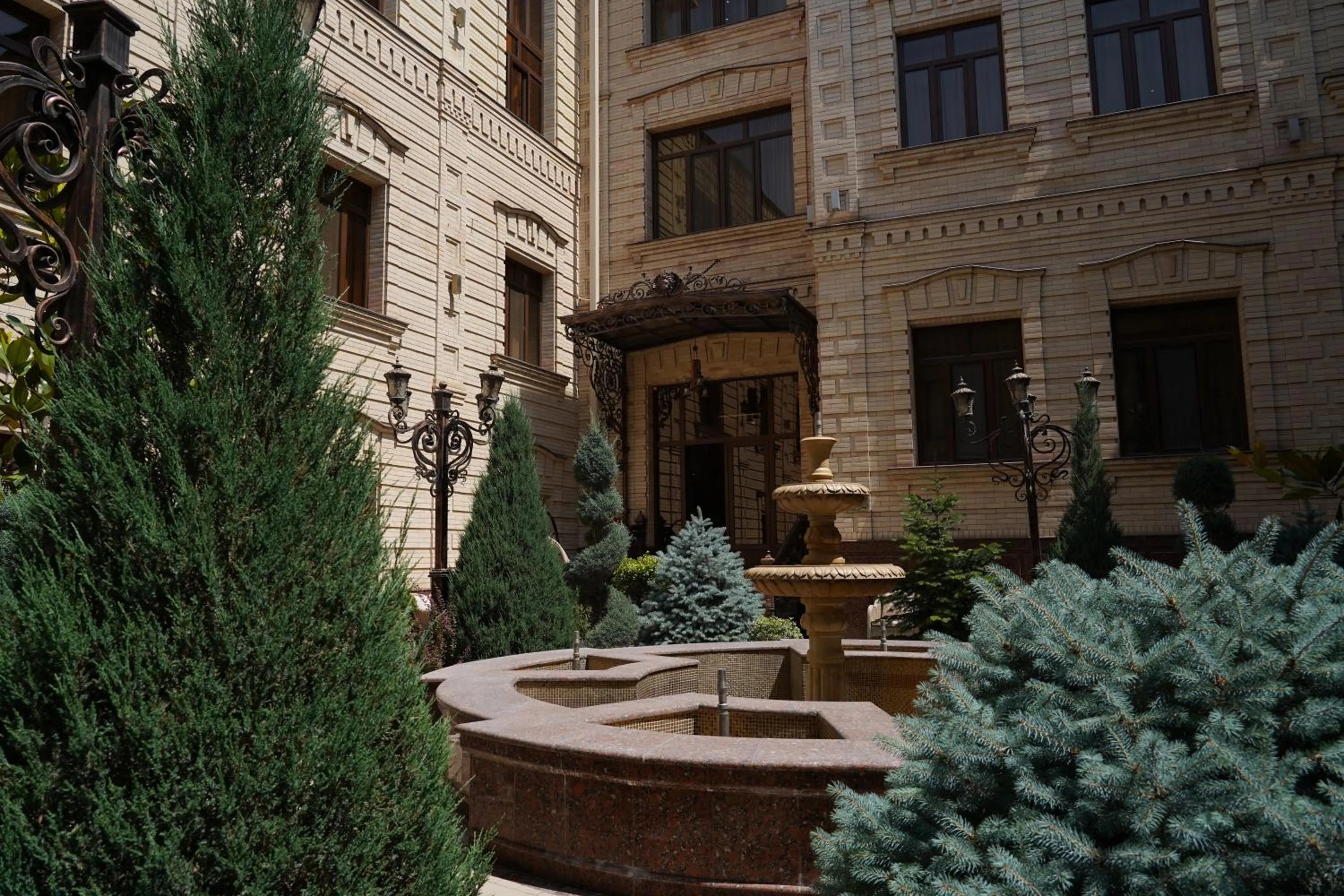 Garden in Shaxzoda Elite Hotel