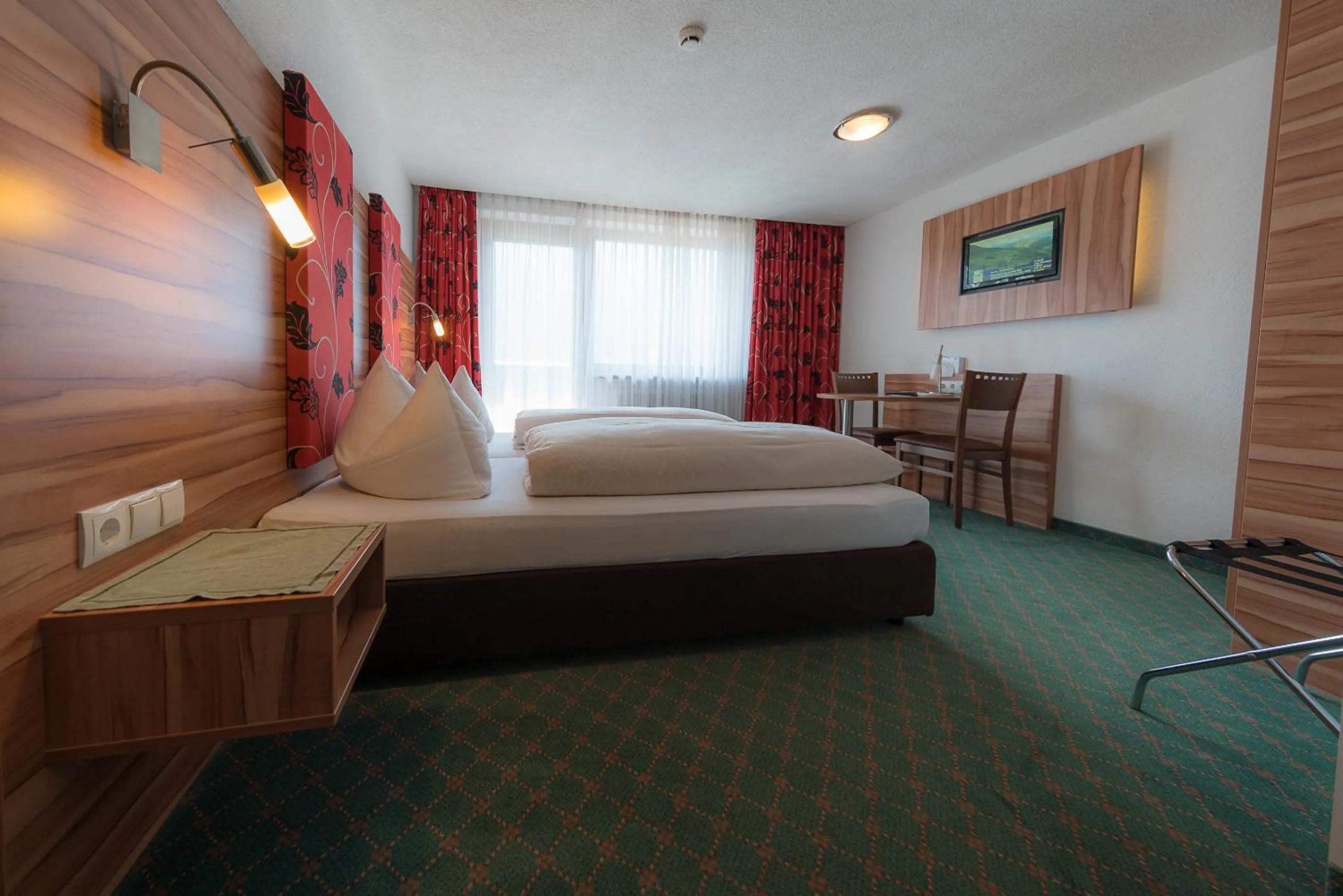 Photo of the whole room, Bed in Gasthof Pension Alpenblick