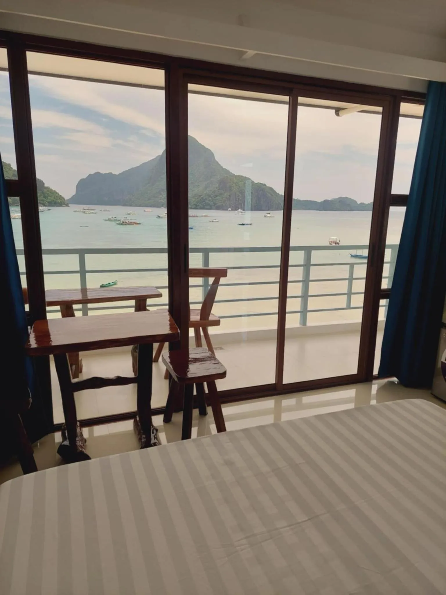 View (from property/room), Bed in Chislyk Inn