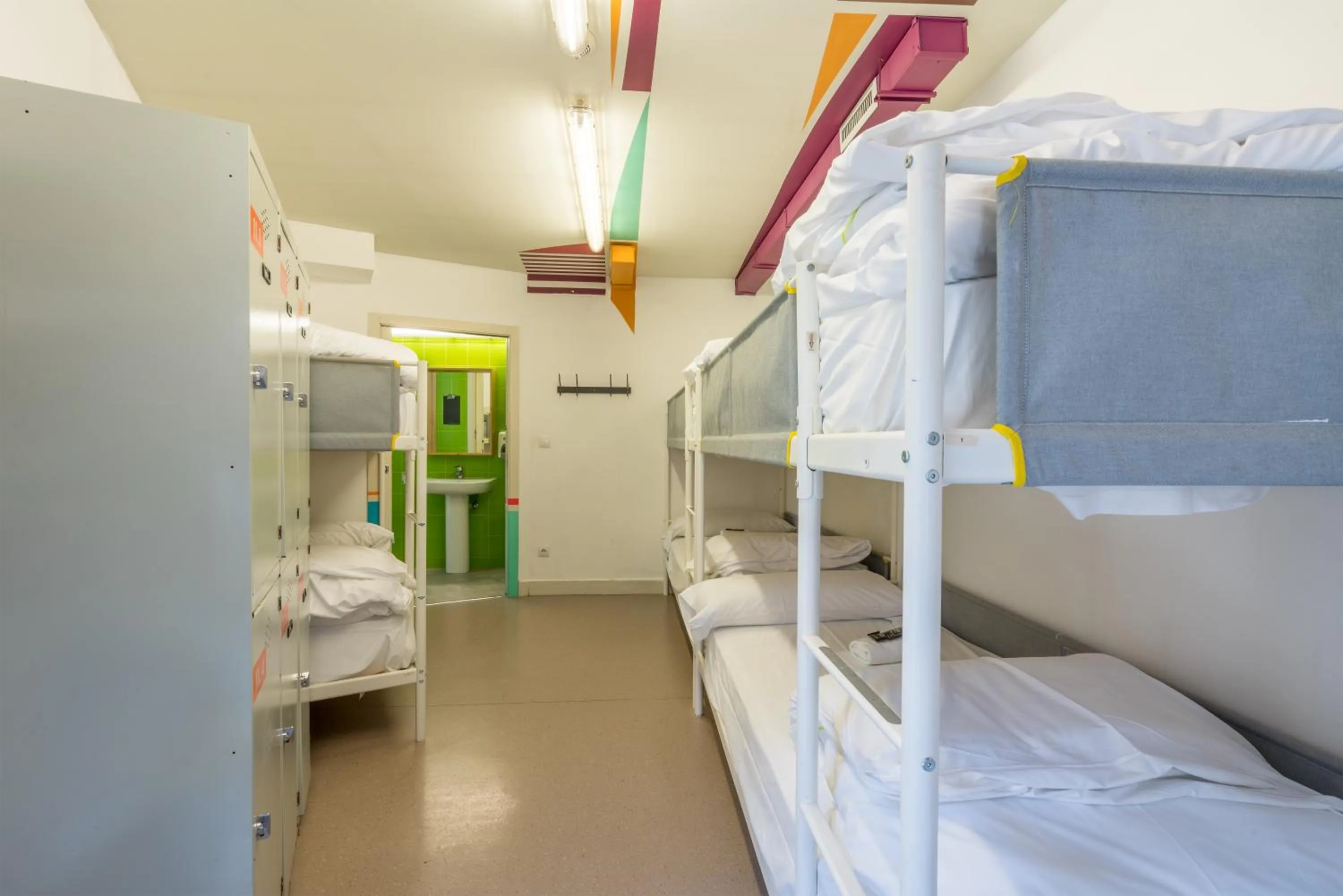 Bed in Ganbara Hostel - Self Check In