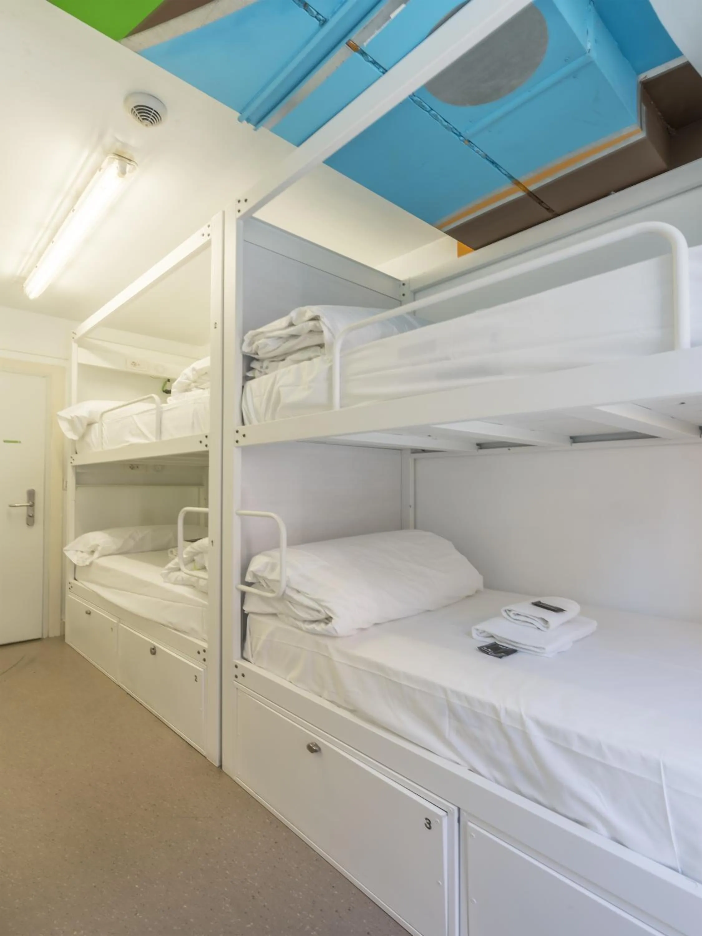 Bed in Ganbara Hostel - Self Check In
