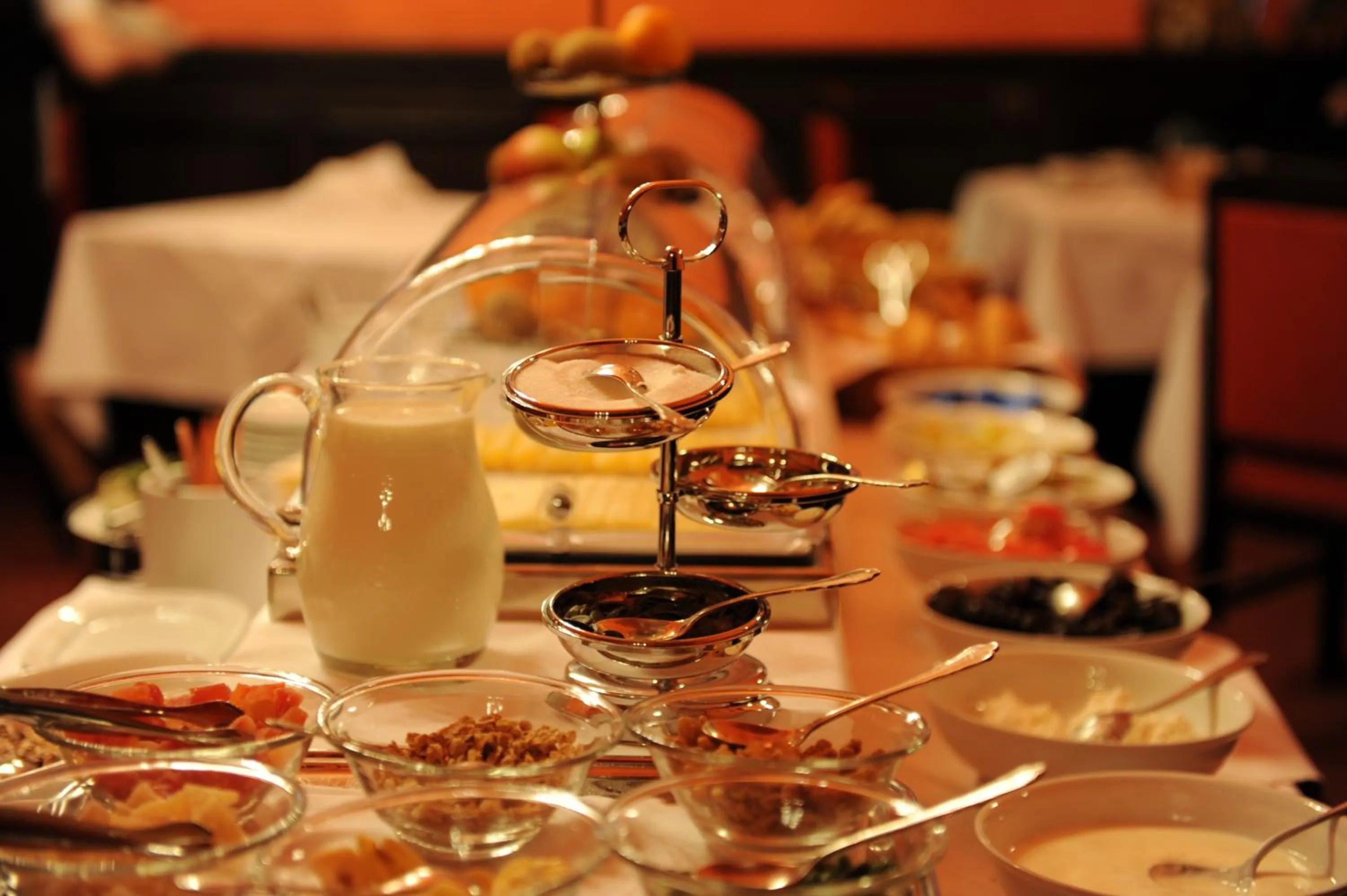 Restaurant/places to eat in Hotel König von Ungarn